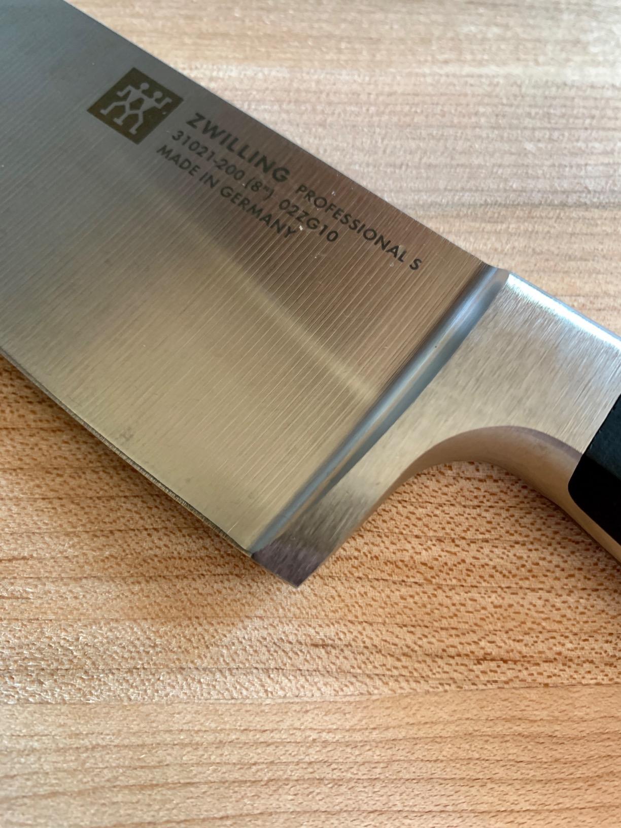 ZWILLING PROFESSIONAL S 8-INCH, CHEF'S KNIFE customer photo 1