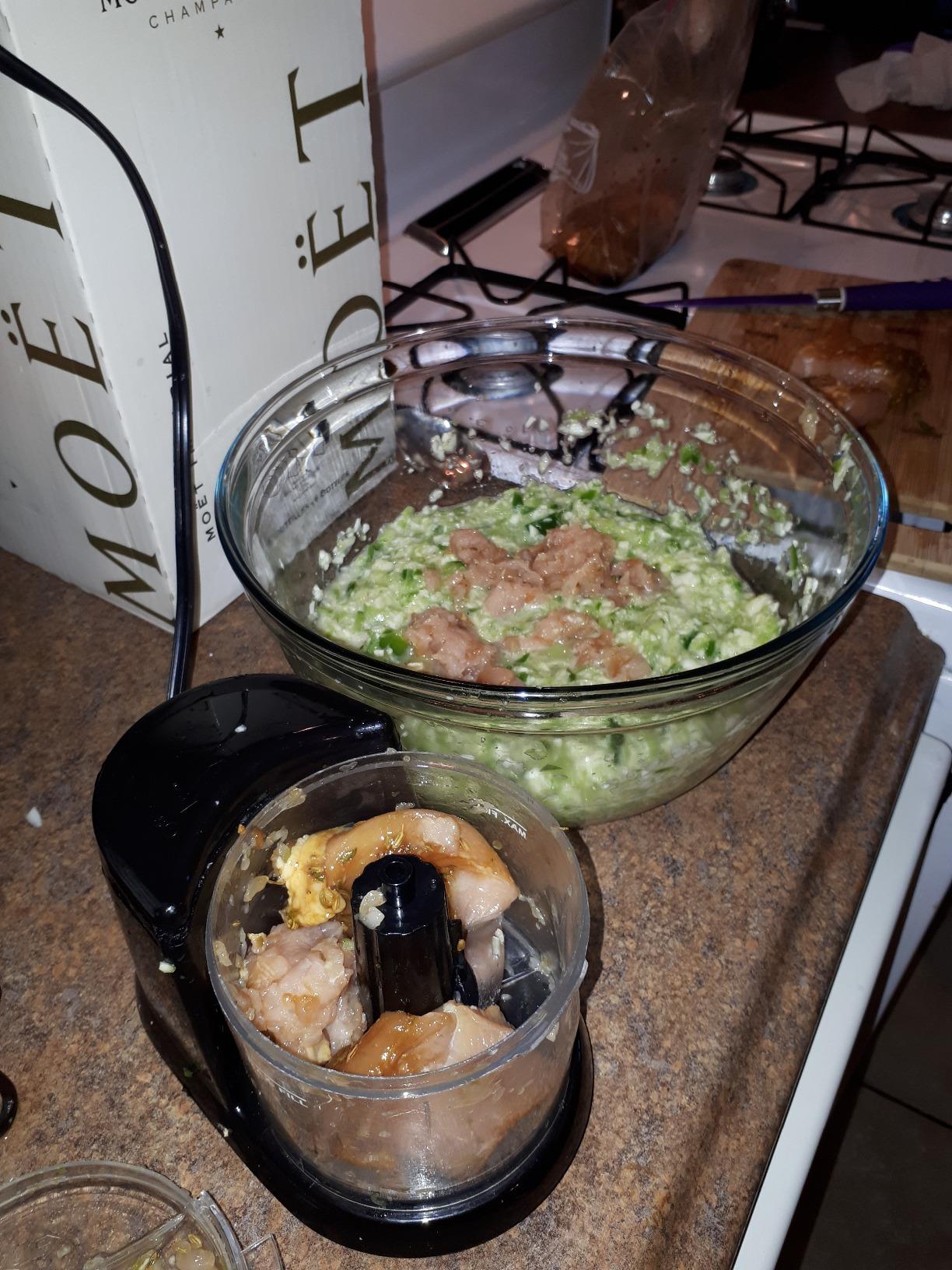 Proctor Silex Durable Electric Vegetable Chopper & Mini Food Processor for Chopping, Puree & Emulsify, 1.5 Cup, White customer photo 2