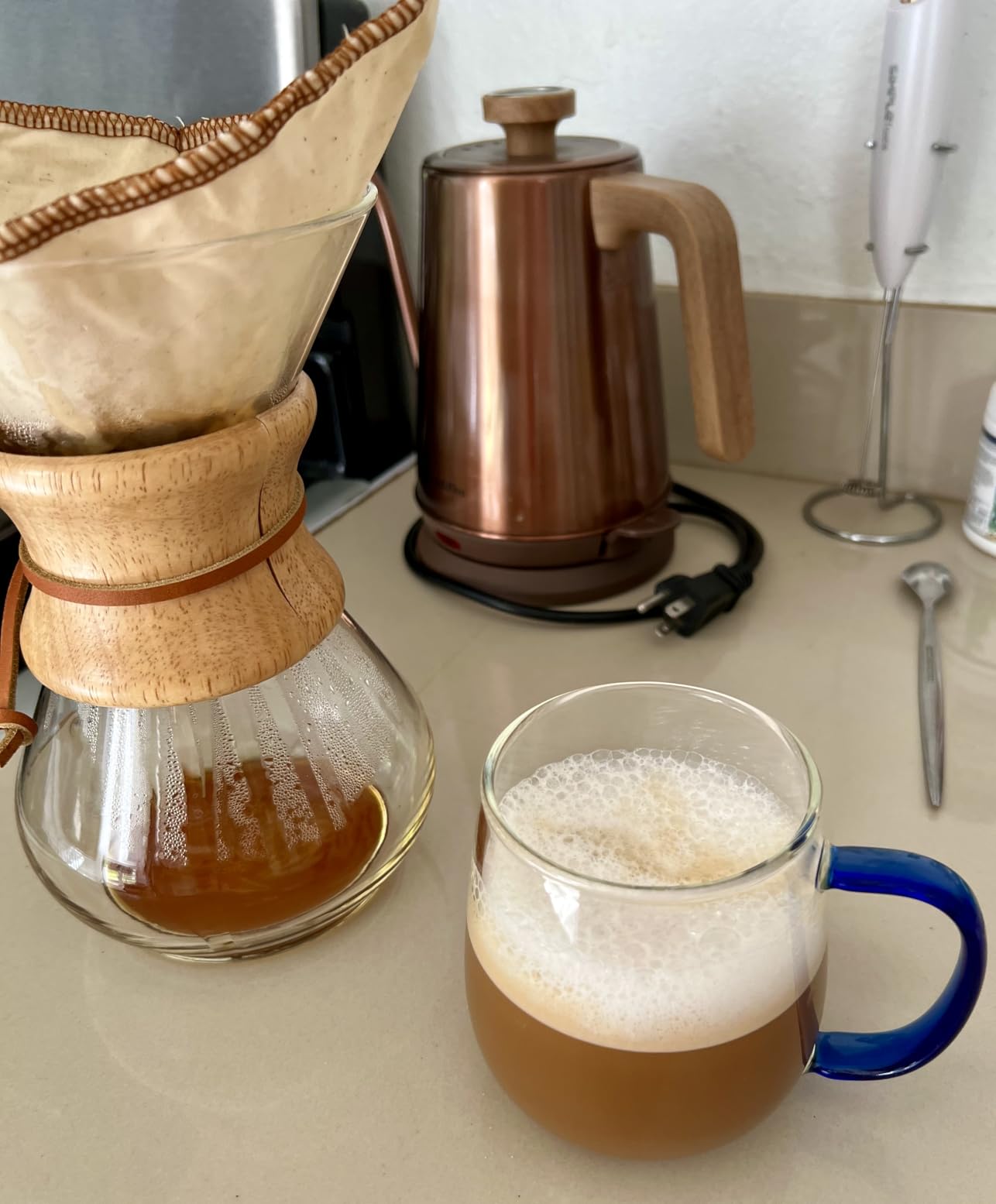 Pour-Over Glass Coffeemaker - Classic Series - 6-Cup - Exclusive Packaging customer photo 2