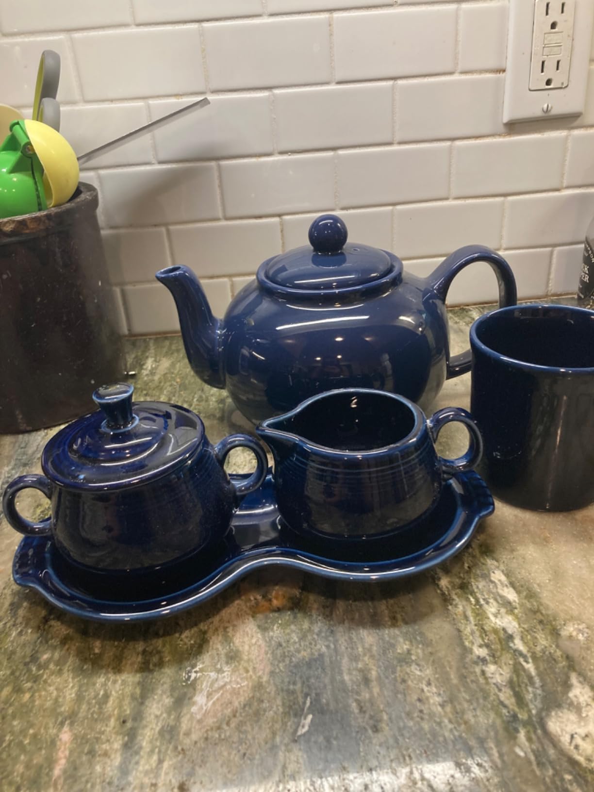 RSVP International Stoneware Teapot Collection, Microwave and Dishwasher Safe, 42 oz, Green customer photo 2