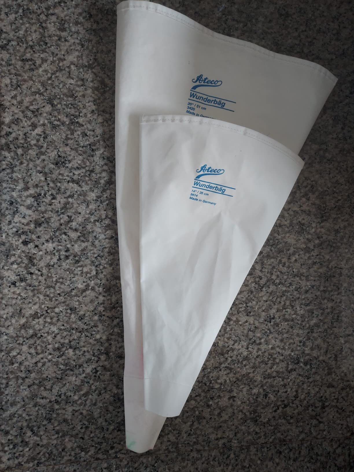 Ateco Wunderbag Decorating Bag, 24-Inch, Reusable, Professional Grade & Heavy Duty Construction, White customer photo 1