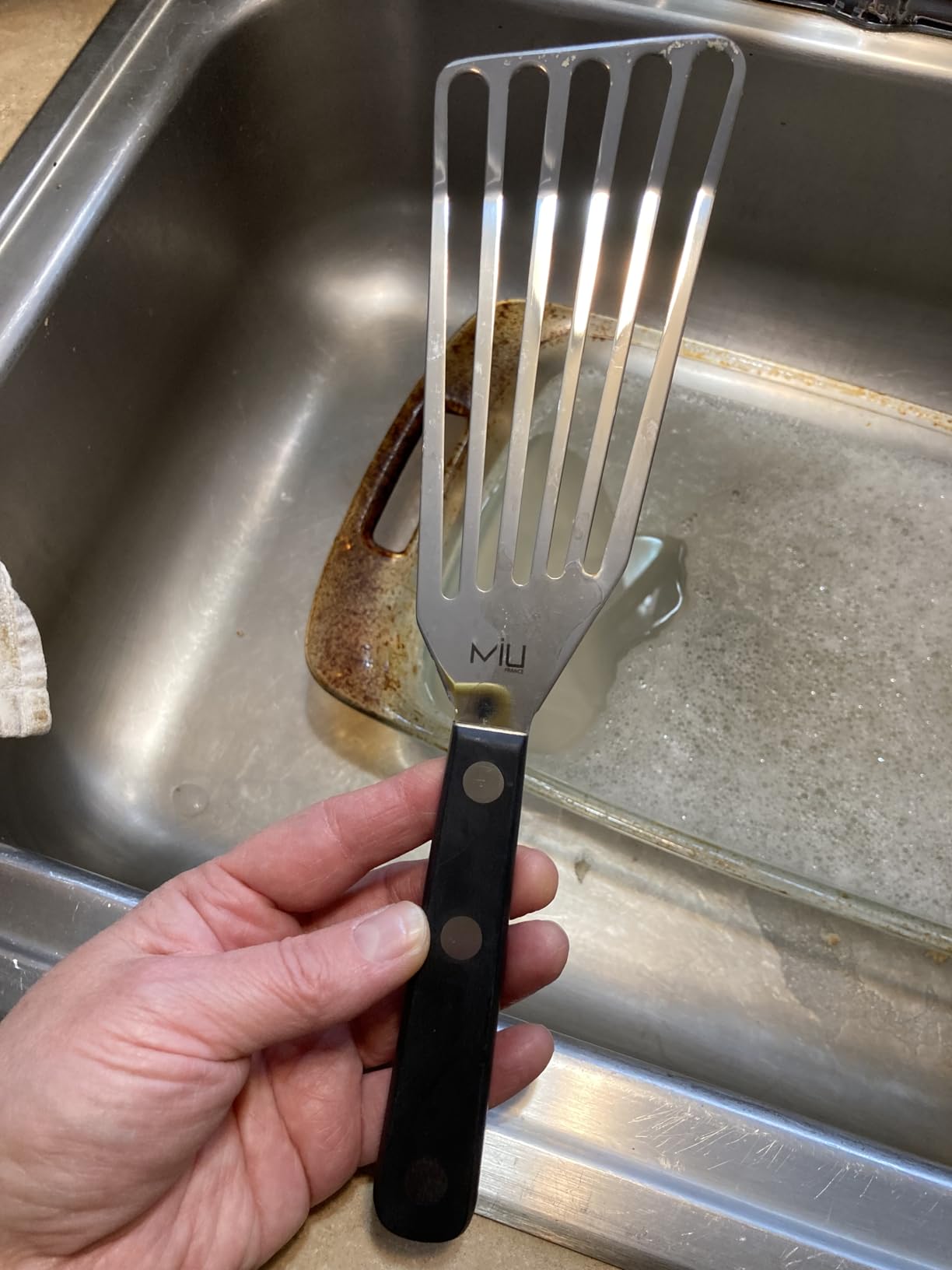MIU Fish Spatula Stainless Steel, Flexible, Polished Metal, Corrosion Resistant, Kitchen Slotted Turner customer photo 1