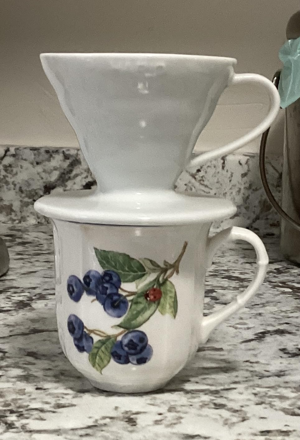 Hario V60 Dripper 02 White customer photo 2