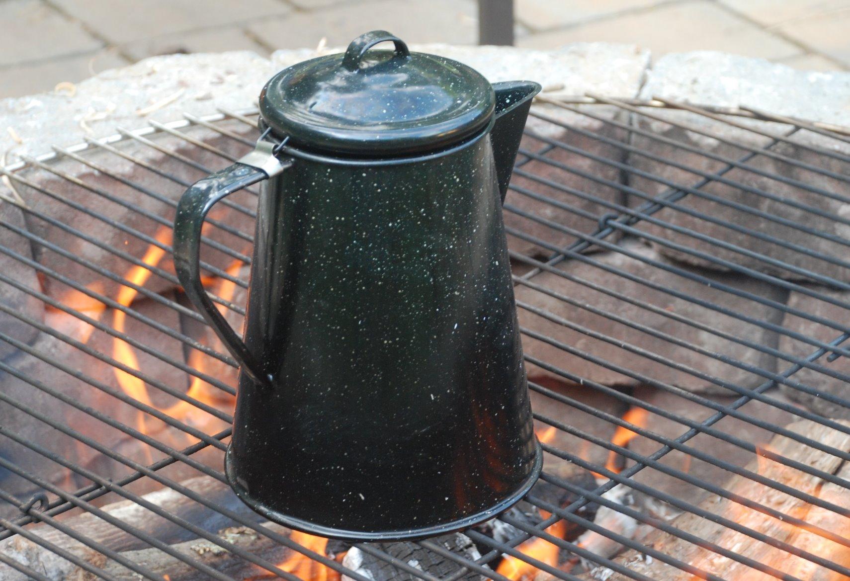 Granite Ware Coffee Boiler, 3-Quart - Stovetop or Campfire Coffee Pot (Speckled Black) customer photo 1