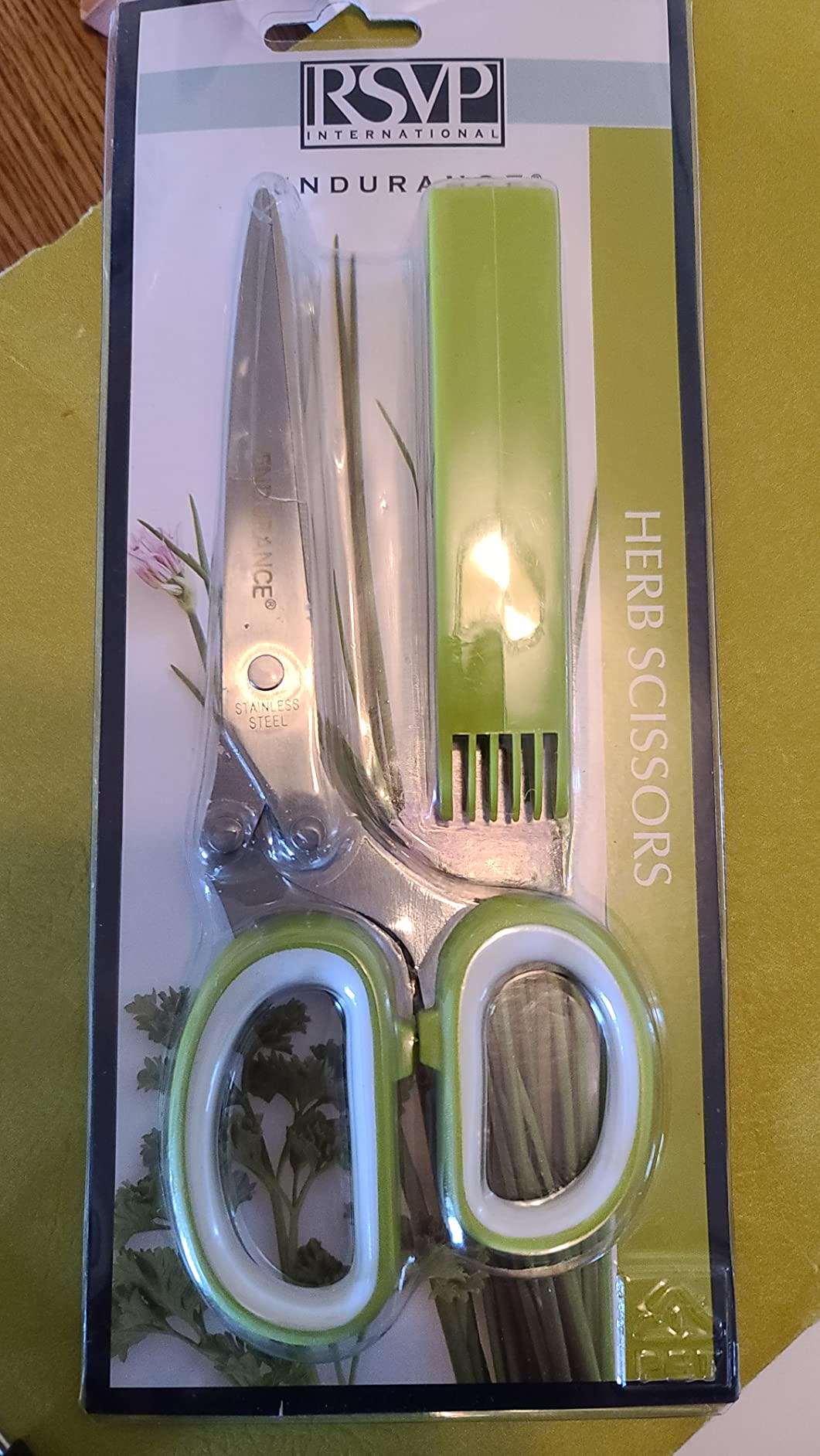 RSVP International Kitchen Tool Collection Herb Scissors with Protective Cover/Blade Cleaner, Dishwasher Safe, 7.75x3.25