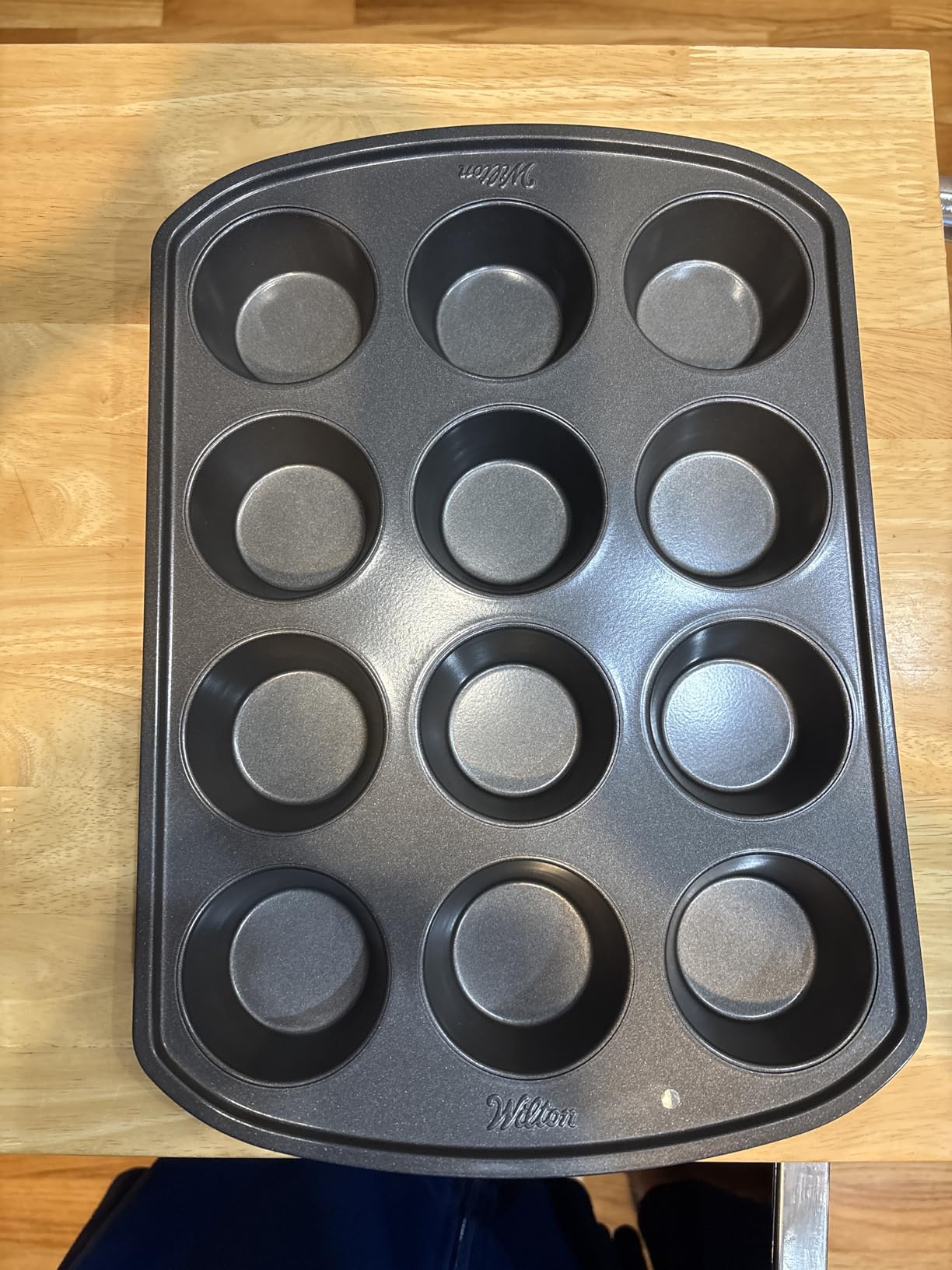 Wilton Gold Non-Stick 12-Cup Muffin Pan, Cold-Rolled Steel Bakeware, Made without PFAS customer photo 1