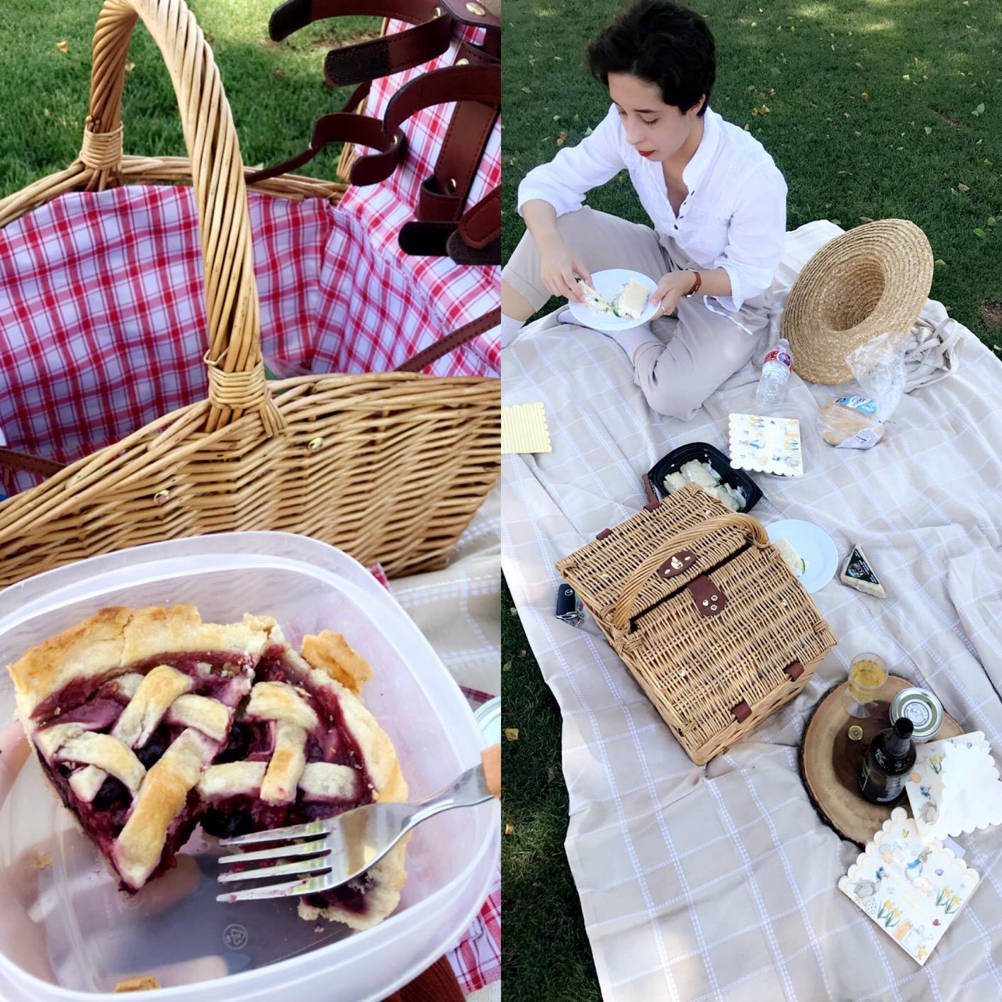 PICNIC TIME Piccadilly Picnic Basket for 2, Romantic Vintage English-Style Wooden Basket, Complete Deluxe Service for Two with Fully-lined Interior and Double-lid Design, (Red & White Plaid Pattern) customer photo 2