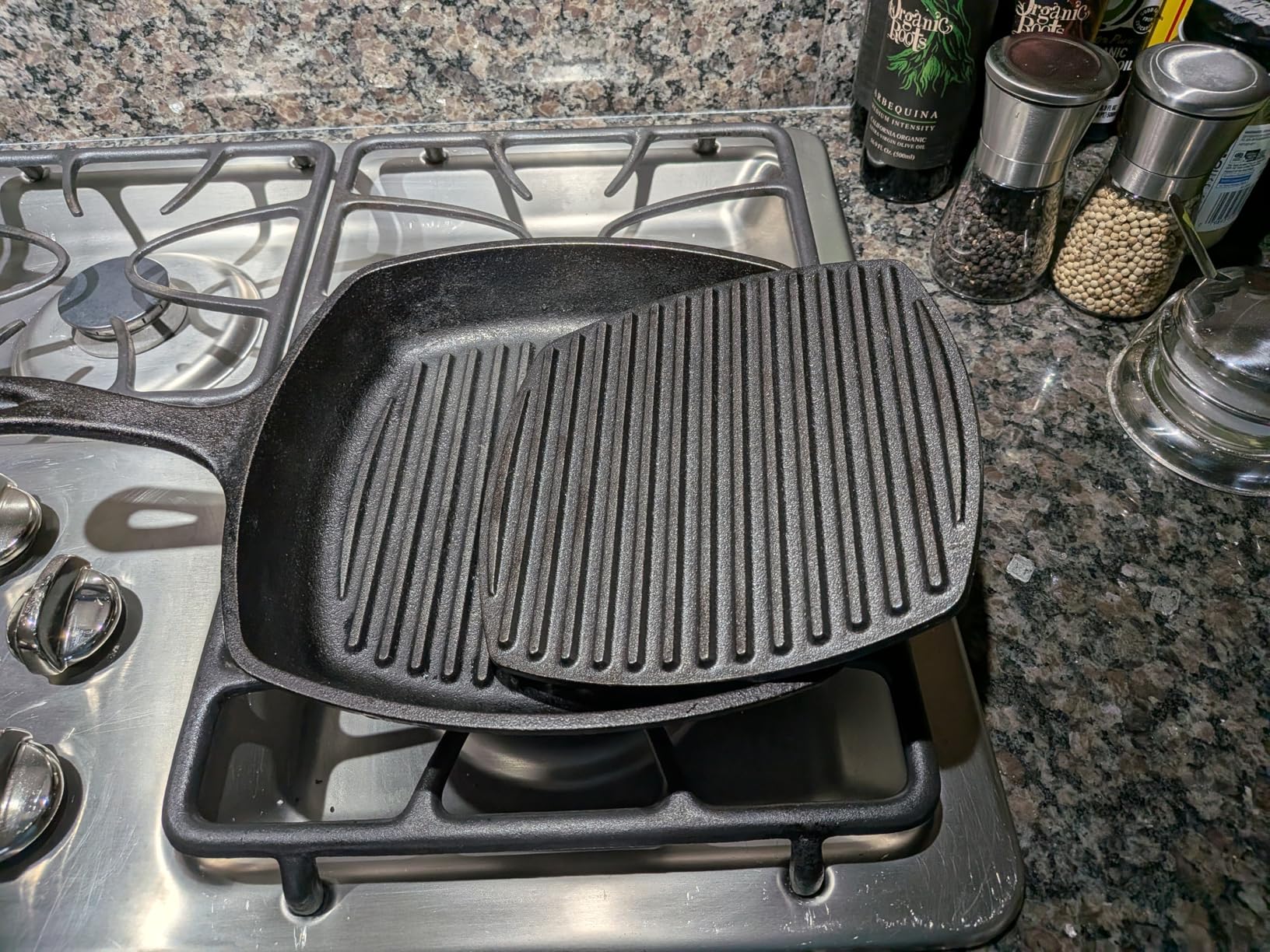 Lodge LPP3 Cast Iron Square Ribbed Panini Press, 8.25-inch customer photo 2