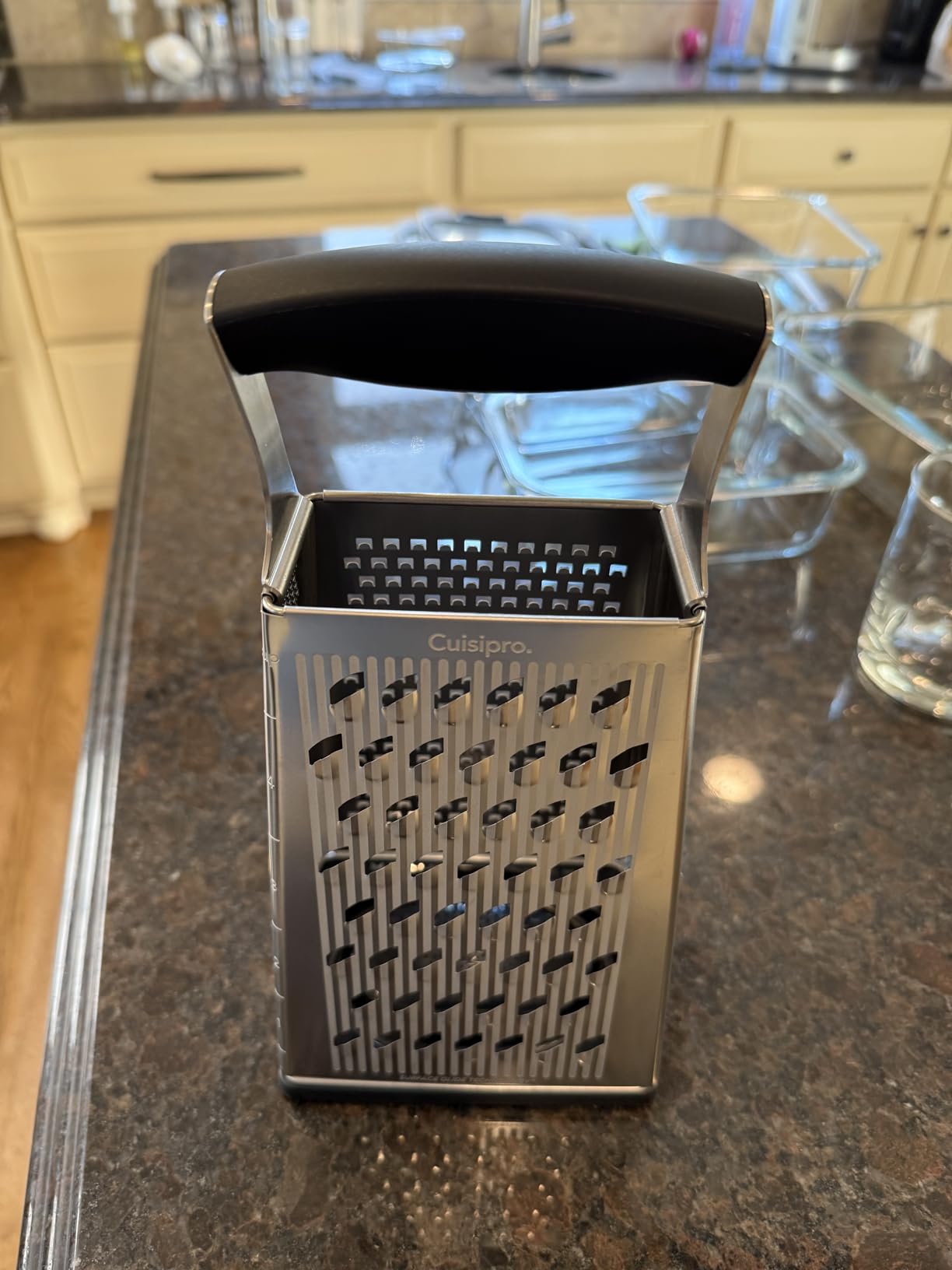 Cuisipro Stainless Steel Cheese Grater with Handle, 4 Sided Box Grater for Kitchen, Ginger Grater Dishwasher Safe, Fruit and Vegetables Slicer, Cheese Shredder for Potato, Chocolate, Parmesan, Ginger customer photo 2