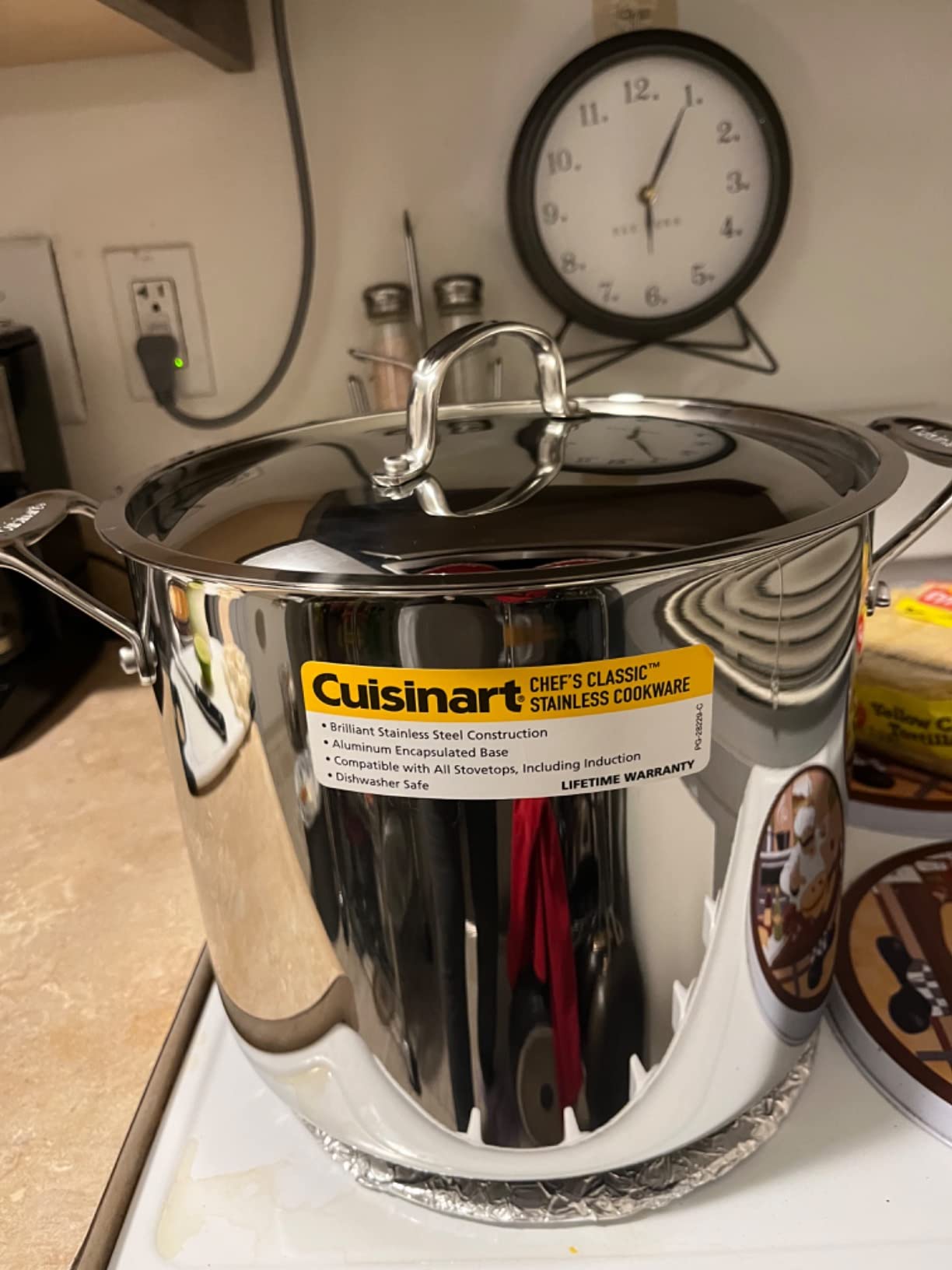 Cuisinart 76610-26G Chef's Classic 10-Quart Stockpot with Glass Cover,Brushed Stainless customer photo 1