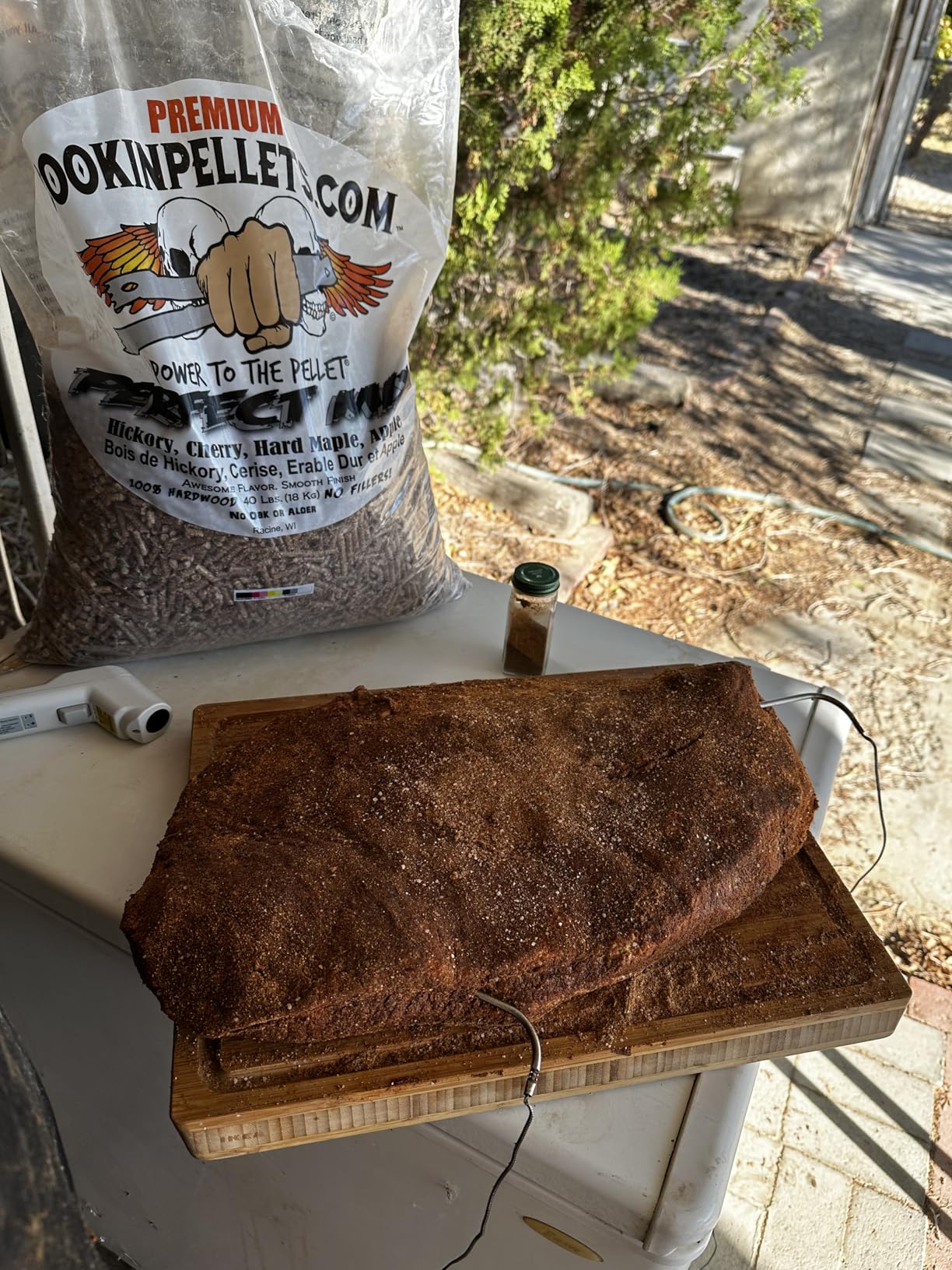 CookinPellets Perfect Mix Natural Hardwood Hickory, Cherry, Hard Maple, and Apple BBQ Grill Wood Pellets for Pellet Grill and Pellet Smoker, 40 Lb Bag customer photo 1