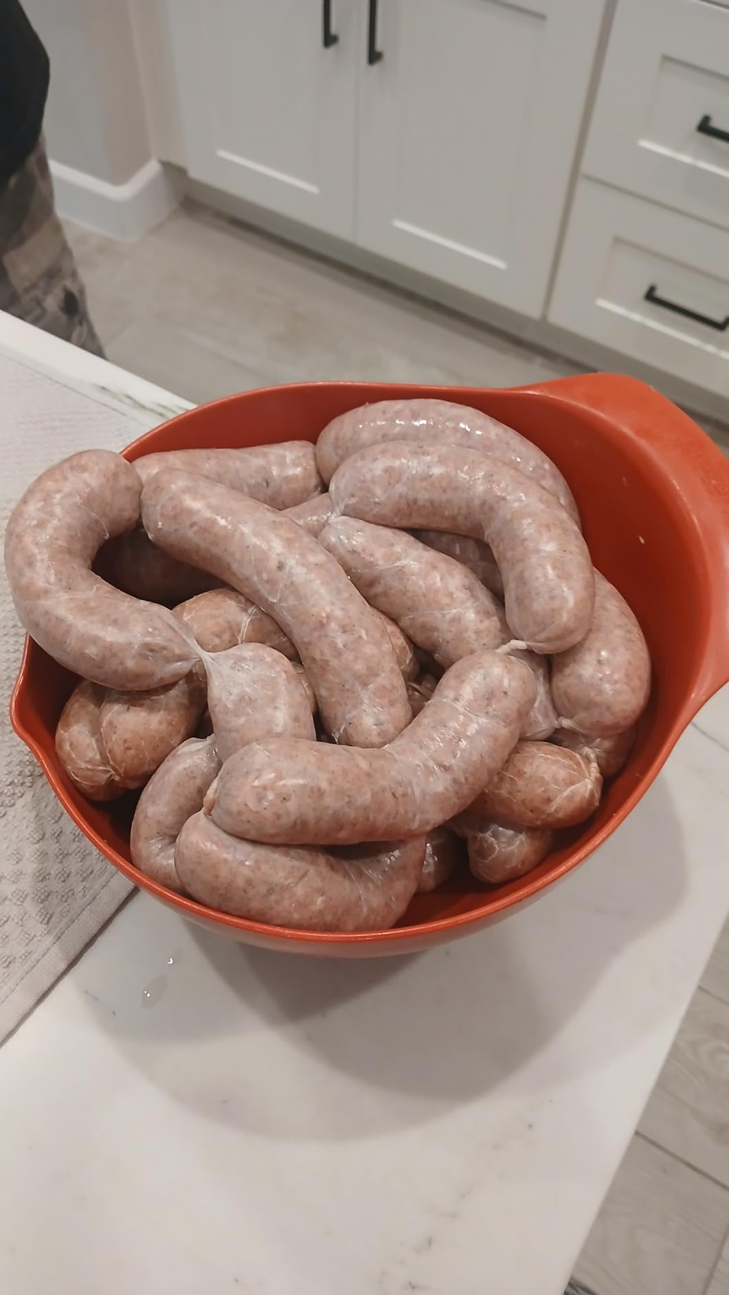 The Sausage Maker® Natural Hog Sausage Casings 32-38mm, Edible Casing For Sausage Making, Stuff Over 25 Lbs Meat, Breakfast, Italian, Polish, Bratwurst, Hot Dog, Pork Links, 1.2-1.5