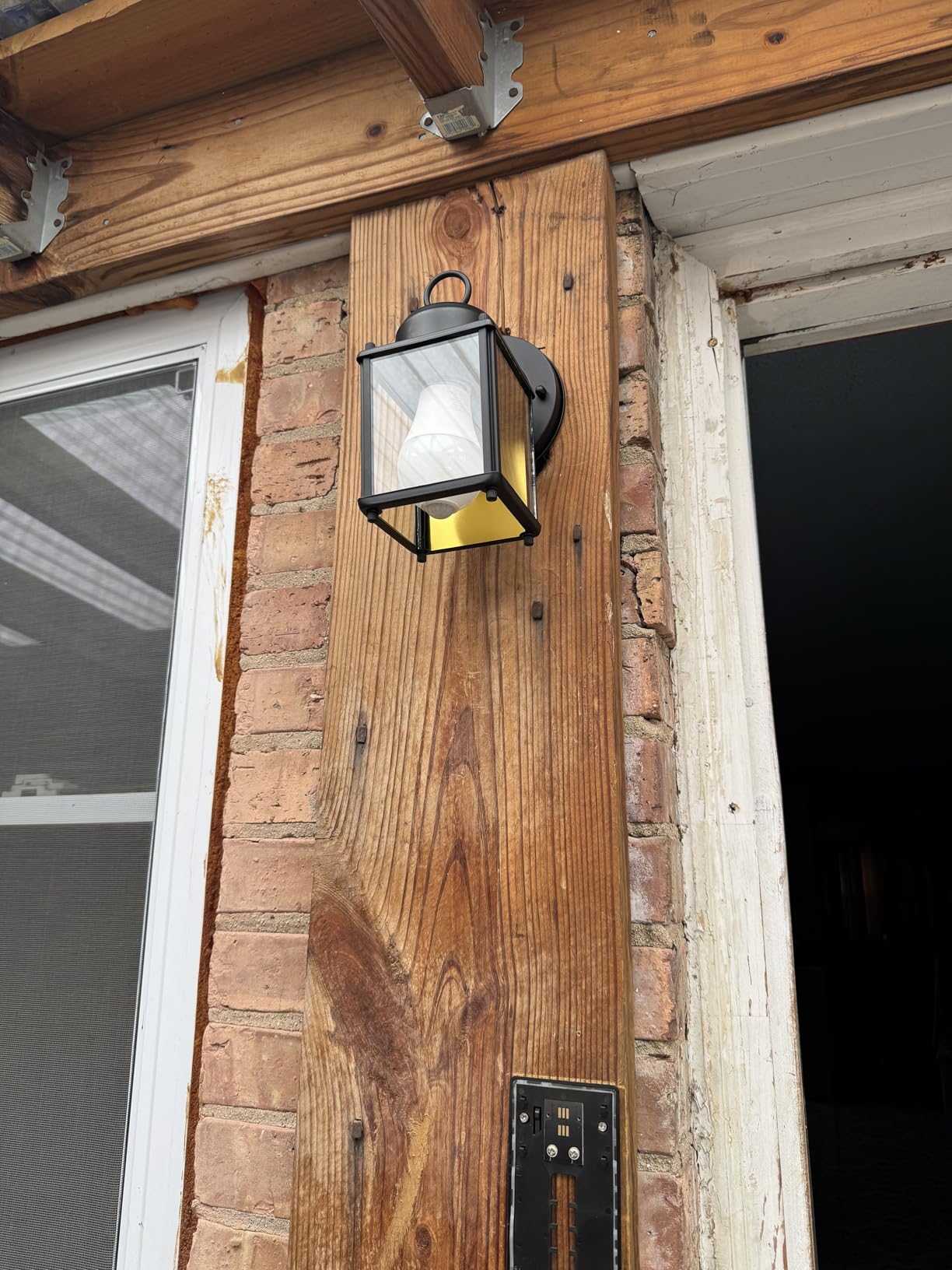DESIGNERS FOUNTAIN Preston Outdoor Light Fixture, 8 Inch Exterior Wall Lantern Sconce for Front Door, Patio and Porch, Black, 1161-BK customer photo 1