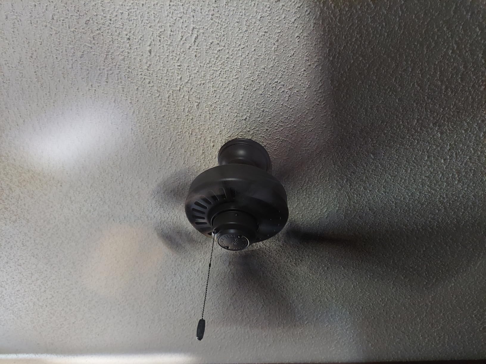 Hunter 52 inch Indoor Ceiling Fan No Light with Pull Chain - Bronze Ceiling Fan without Light, Standard Mount, 5 Blades, For Bedroom, Living Room, or Kitchen - Builder Elite 53242, New Bronze customer photo 1