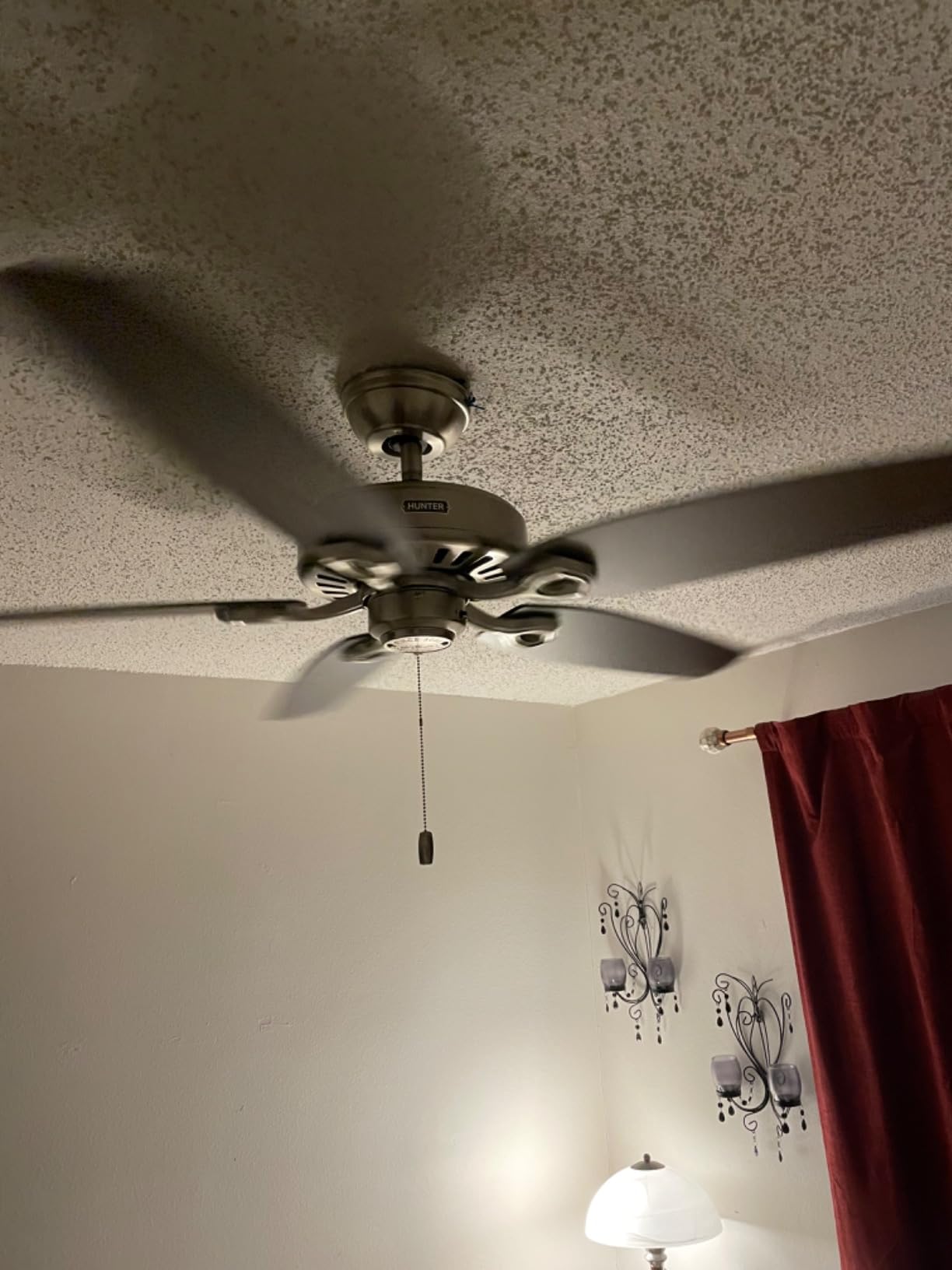 Hunter 52 inch Indoor Ceiling Fan No Light with Pull Chain - Bronze Ceiling Fan without Light, Standard Mount, 5 Blades, For Bedroom, Living Room, or Kitchen - Builder Elite 53242, New Bronze customer photo 2