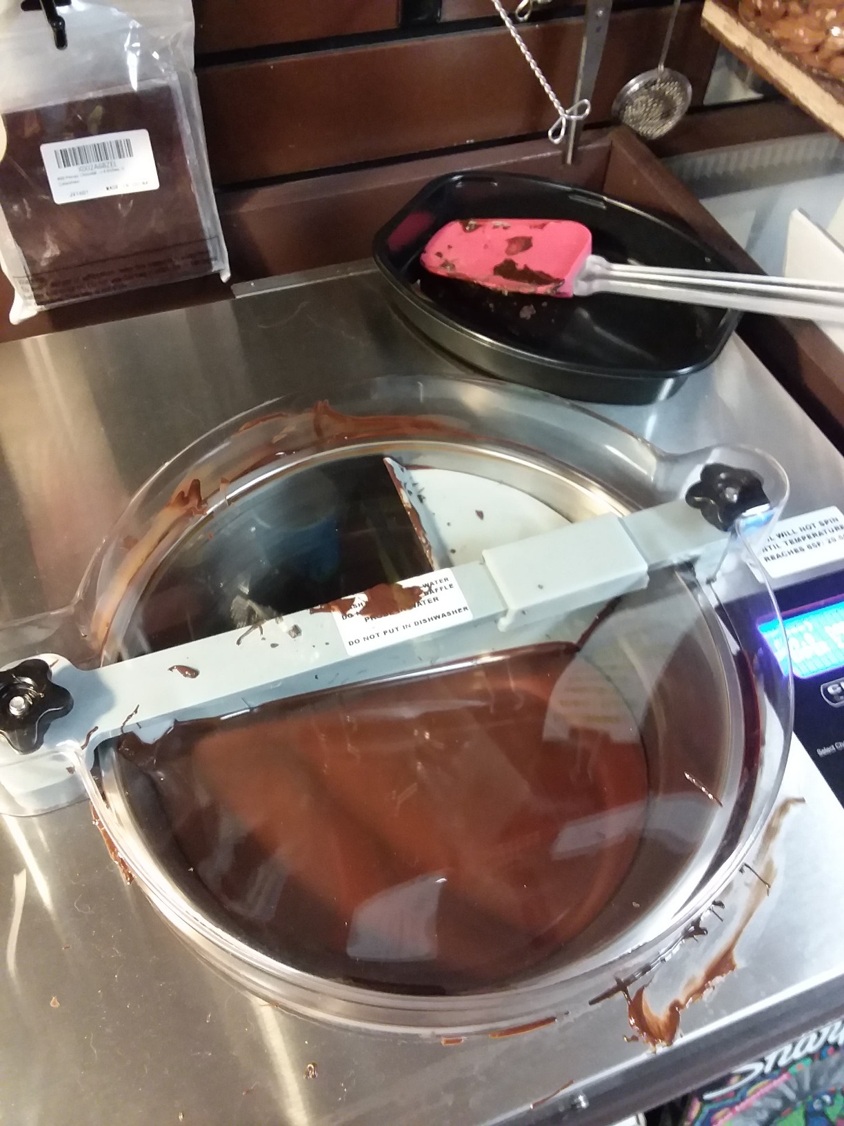 ChocoVision Revolation V 9 lbs Chocolate Tempering Machine customer photo 1