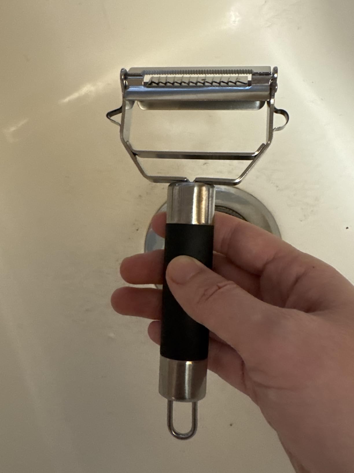 Deiss PRO Dual Julienne Peeler & Vegetable Peeler - Non-slip Handle - Apple Peeler & Potato Peeler customer photo 2