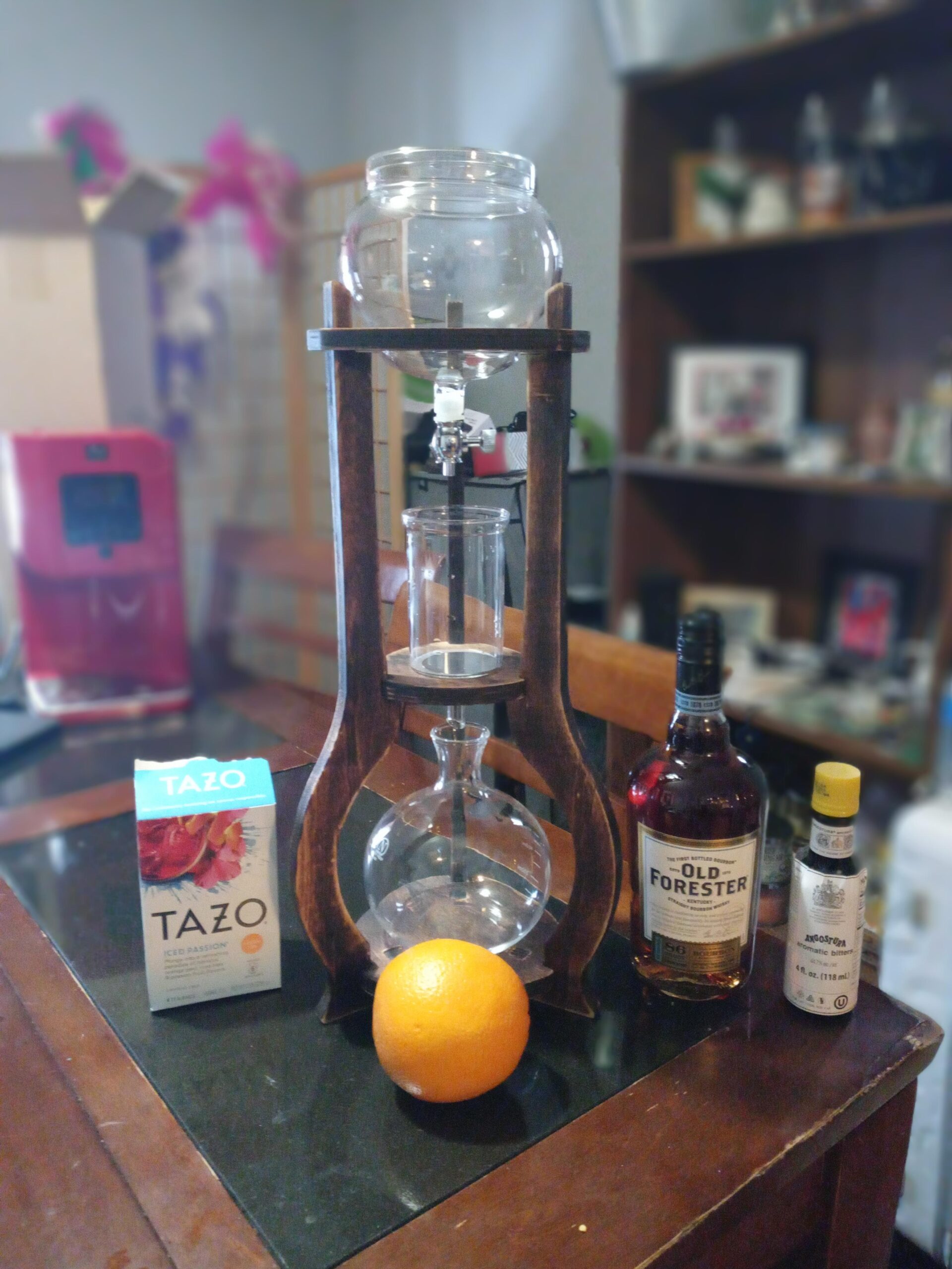 Nispira Iced Coffee Cold Brew Drip Tower Coffee Maker, 6-8 Cup with Wooden Frame customer photo 2