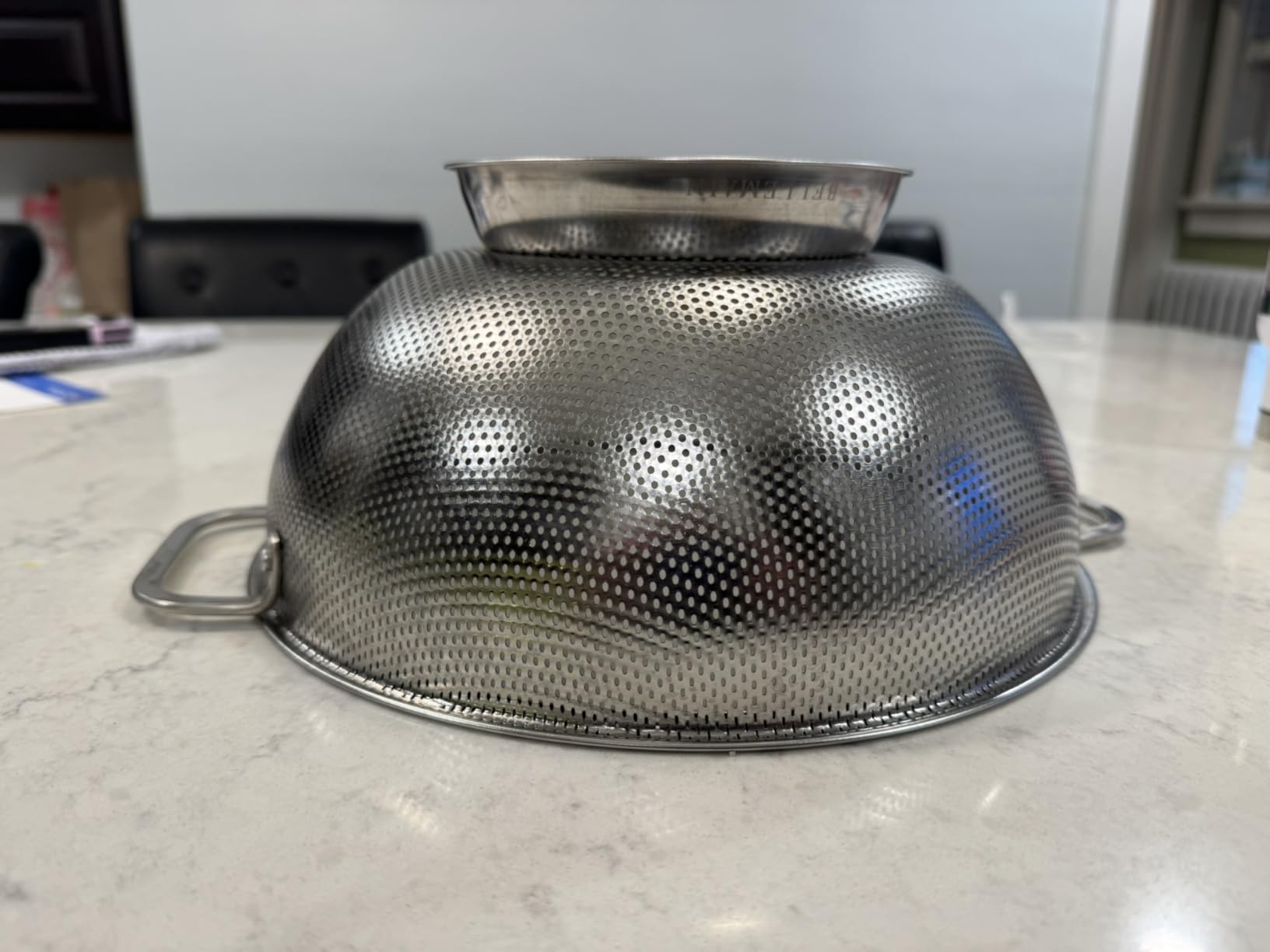 Bellemain Colander for Kitchen - 5 Qt Stainless Steel Strainer with Handle - 18/8 Pasta Strainer Bowl for Pasta, Spaghetti, Vegetables, Fruit, and Pot Draining customer photo 1