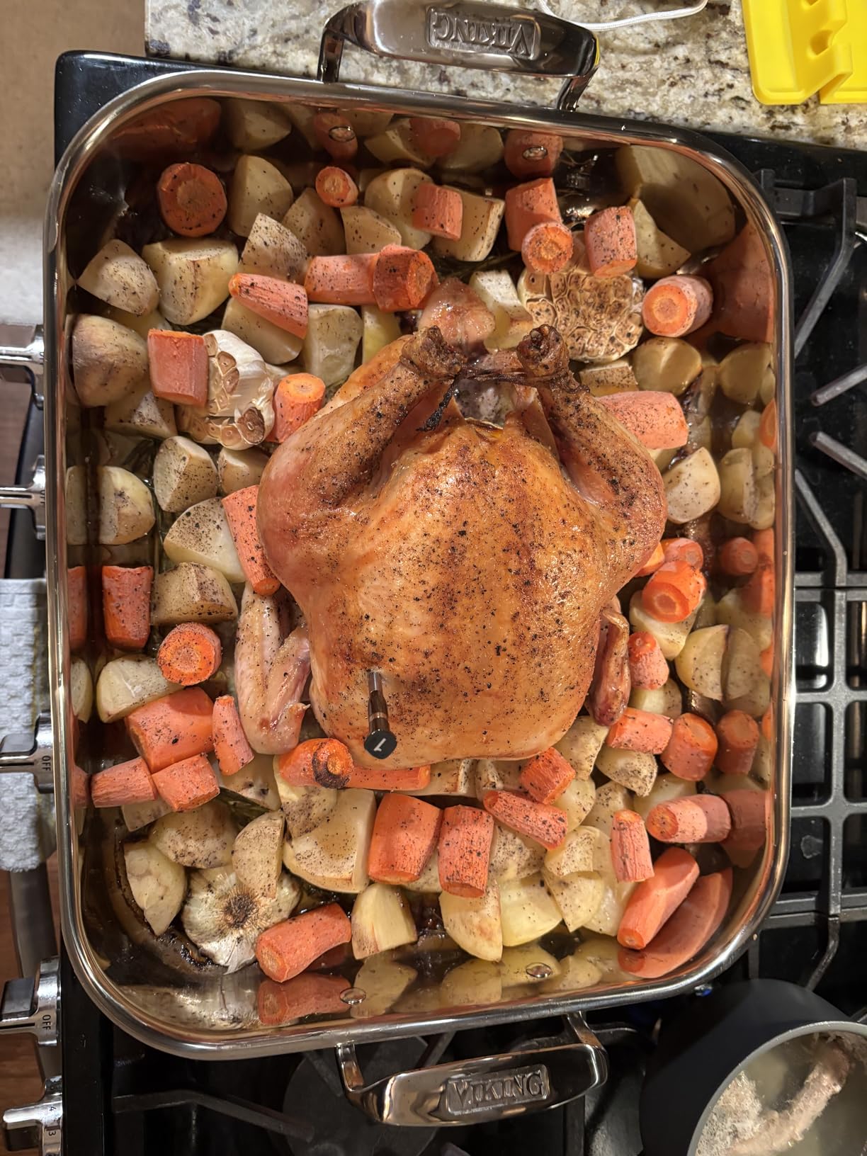 Viking 3-Ply Stainless Steel Roasting Pan with Non Stick Rack, 16 x 13 Inch customer photo 1