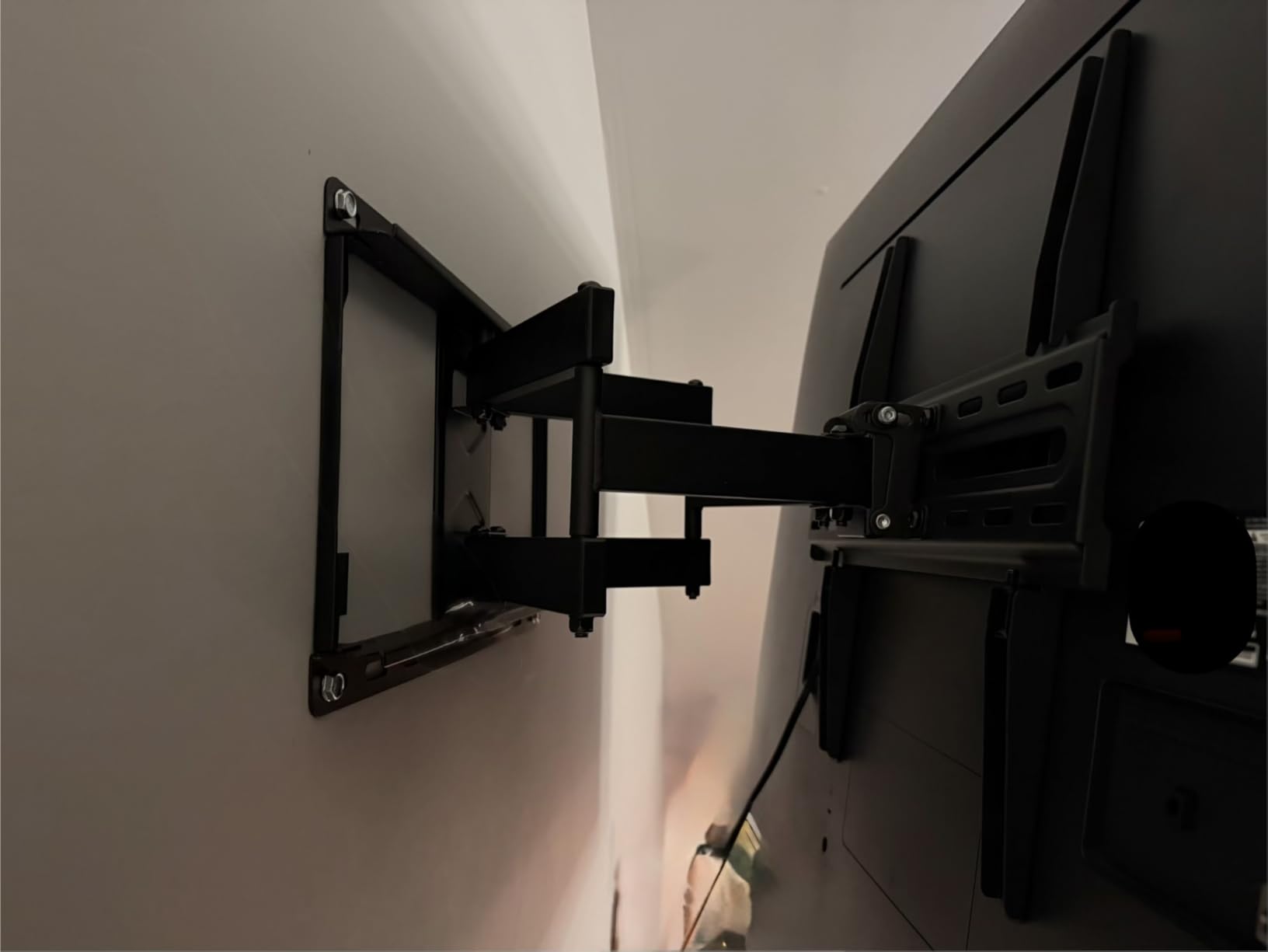 Mounting Dream TV Wall Mount for 32-65 Inch Television, Mount with Swivel and Tilt, Full Motion Bracket with Articulating Dual Arms, Fits 16inch Studs, Max VESA 400X400 mm, 99lbs, MD2380 customer photo 1