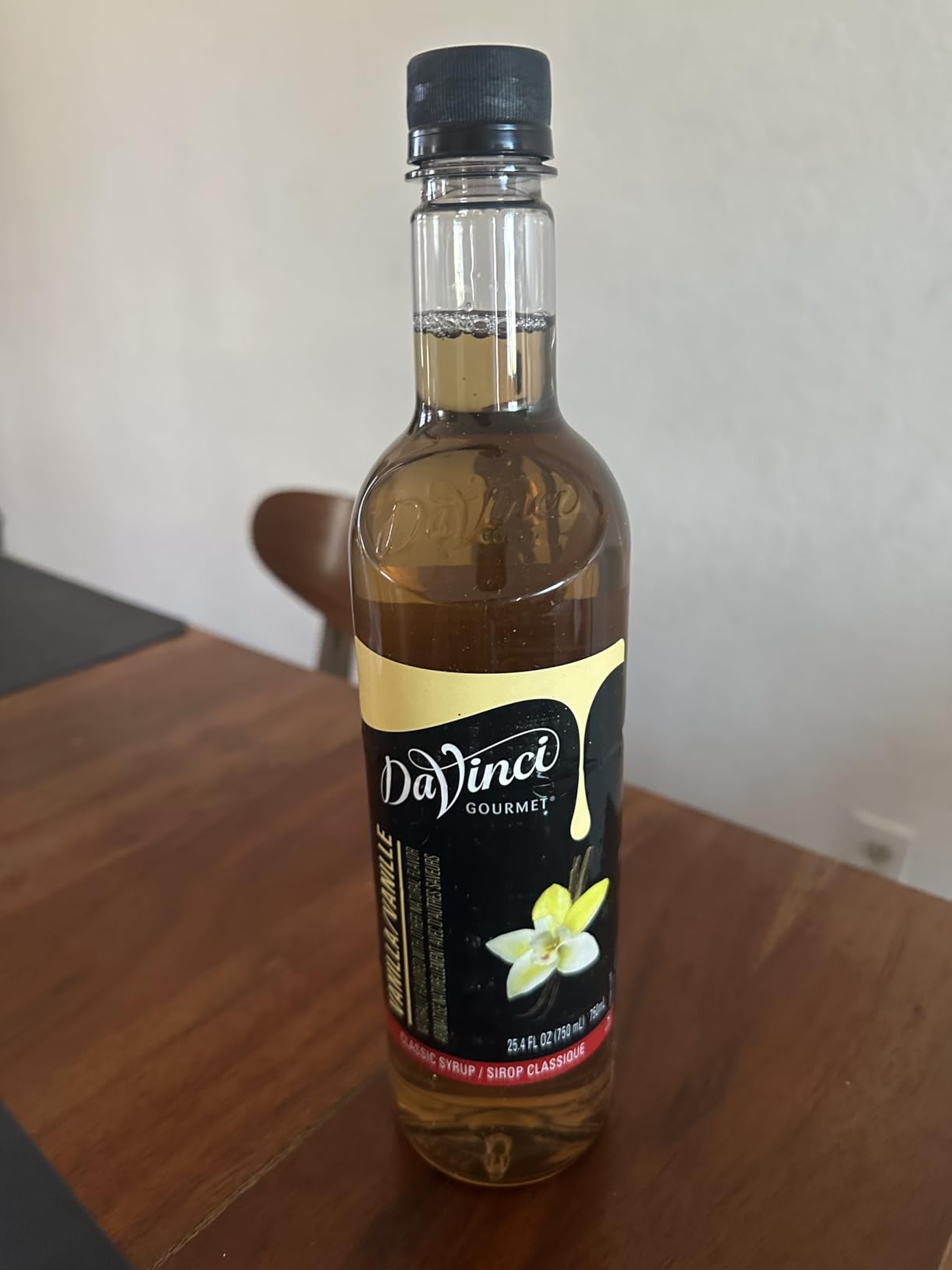 DaVinci Gourmet Classic Vanilla Syrup, 25.4 Fluid Ounces (Pack of 1) customer photo 2