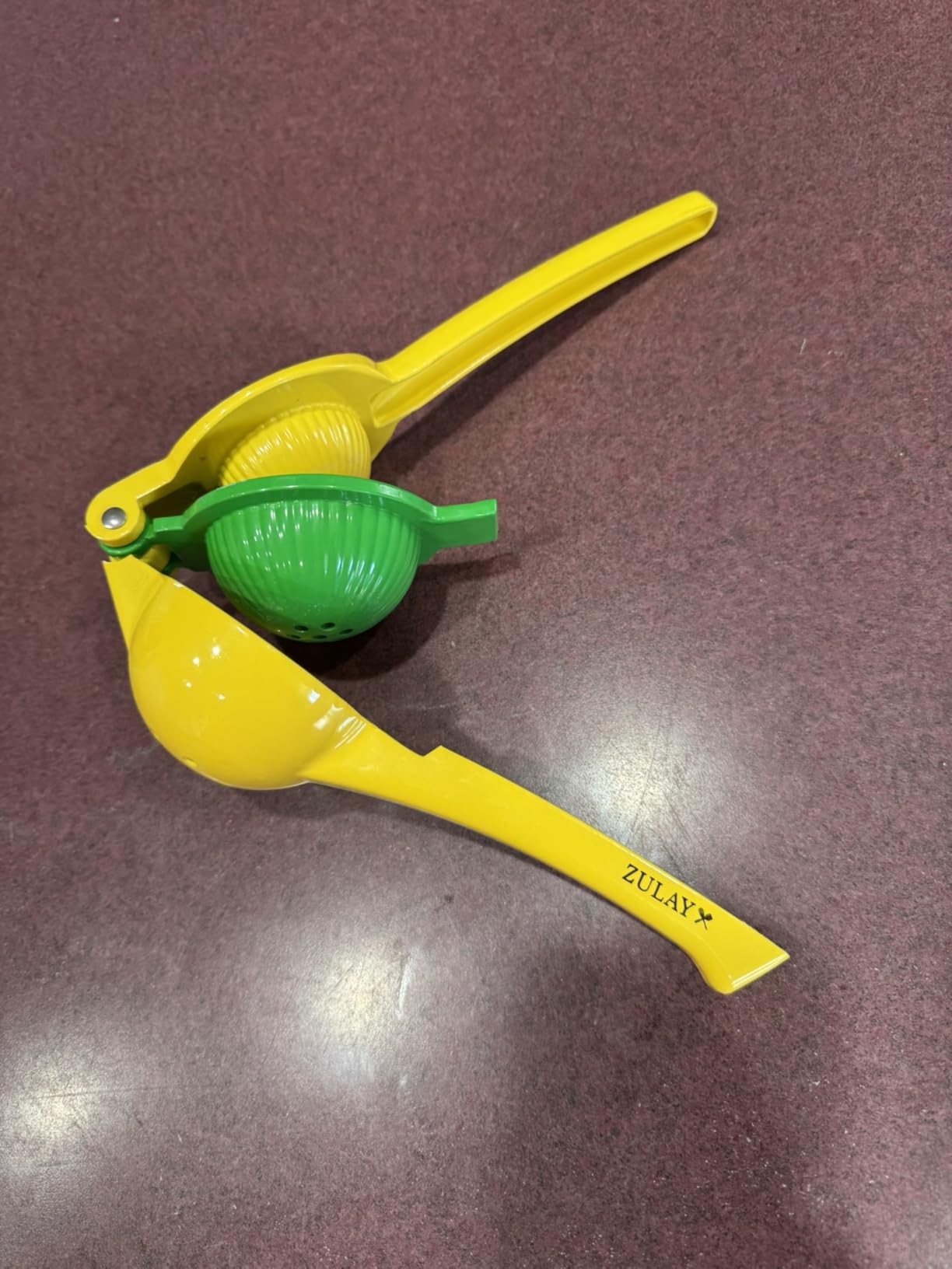 Zulay Kitchen Metal 2-in-1 Lemon Squeezer customer photo 1