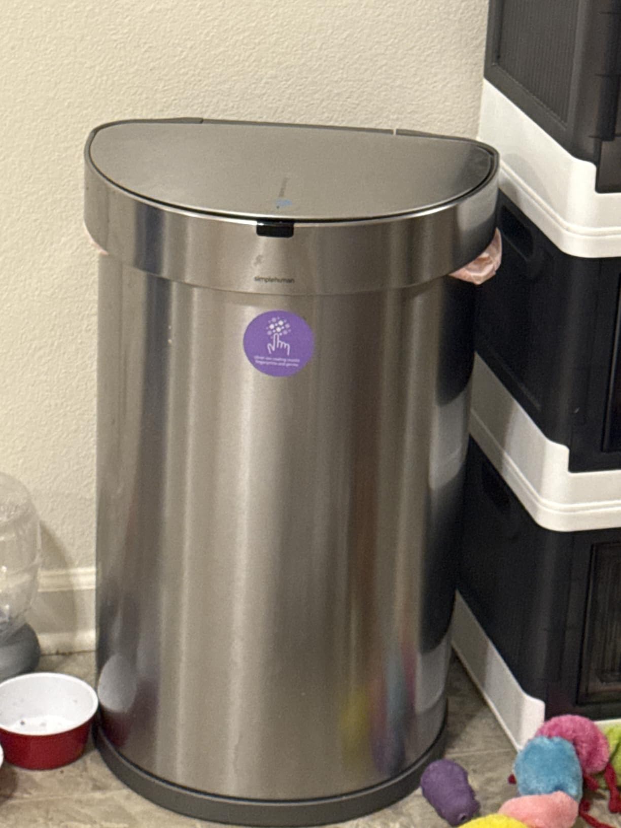 simplehuman 45 Liter / 12 Gallon Semi-Round Automatic Sensor Trash Can Brushed Stainless Steel customer photo 2