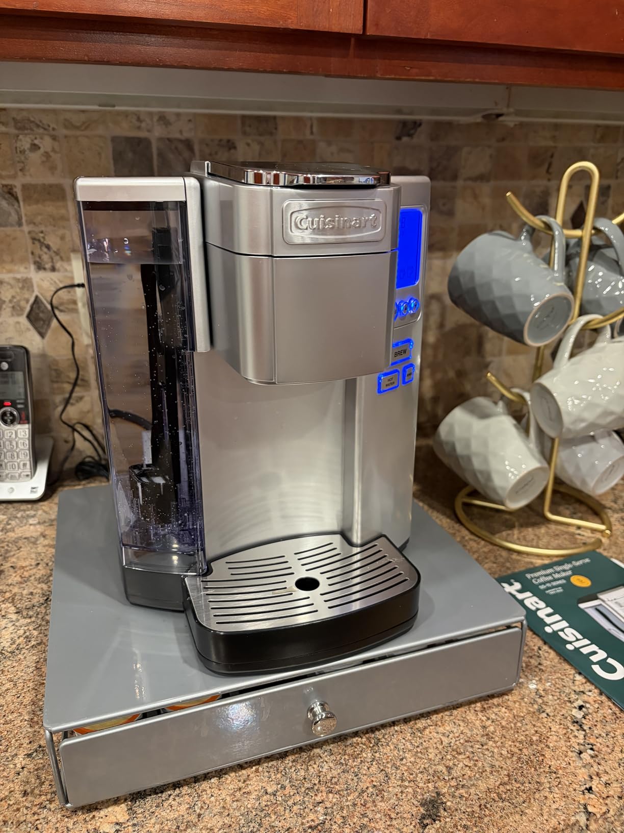 Cuisinart Coffee Maker, Single Serve 72-Ounce Reservoir Pod Coffee Machine, Programmable Brewing & Hot Water Dispenser, 3 Cup-Size Settings, Stainless Steel, SS-10P1, Silver customer photo 1