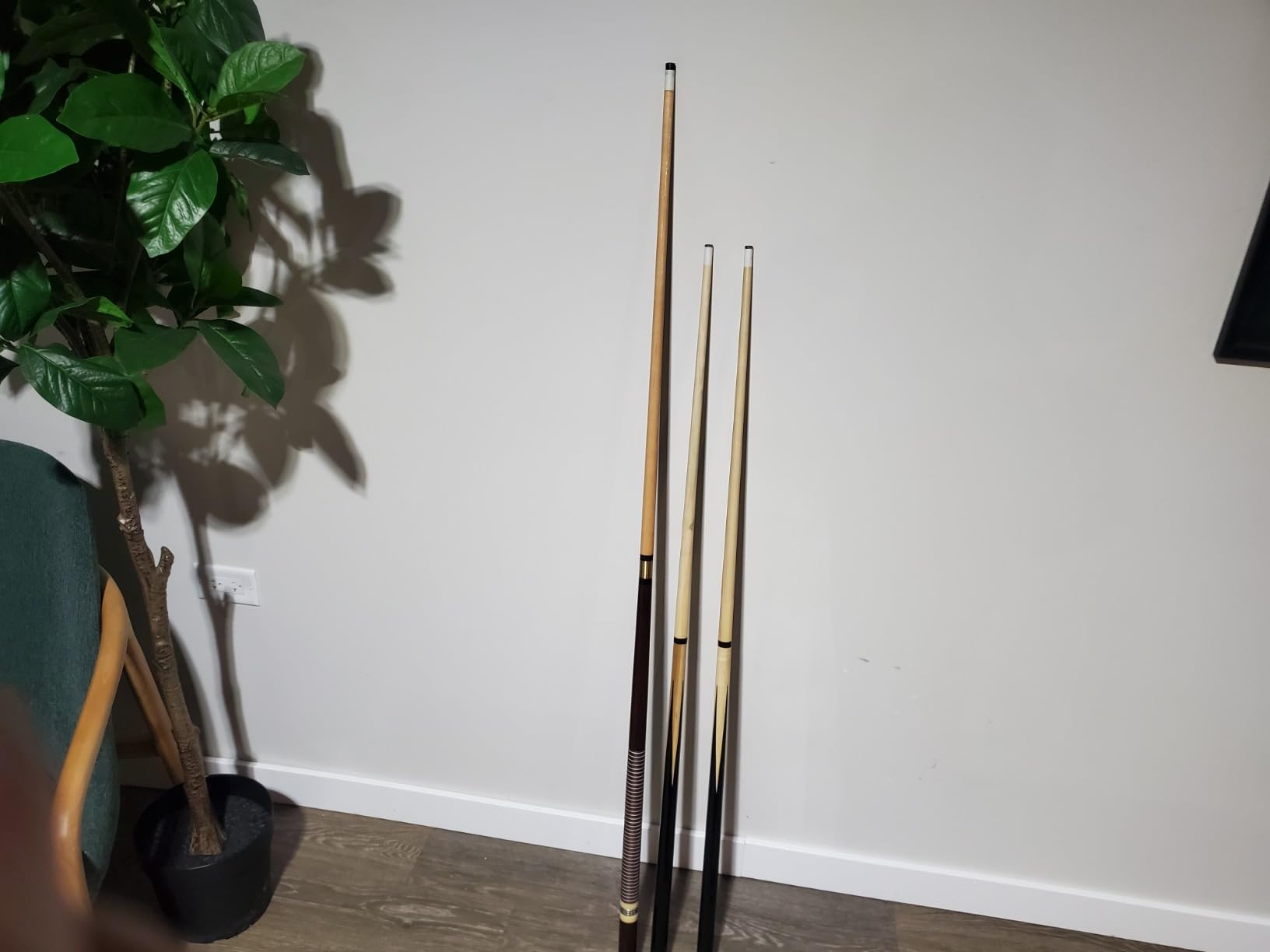 Barrington Billiards Multiple Styles Pool Table, Preassembled Playfields with Complete Billiard Accessory Sets, Perfect for Family Game Rooms | Multiple Styles customer photo 1