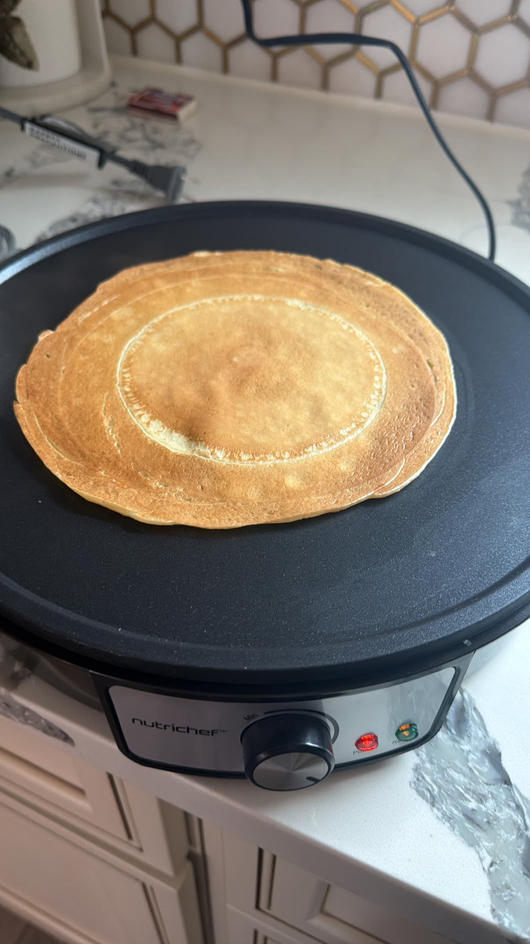 NutriChef Electric Crepe Maker & Griddle Cooktop - Nonstick 12 Inch Aluminum Hot Plate with LED Indicator Lights & Adjustable Temperature Control - Wooden Spatula & Batter Spreader Included customer photo 1