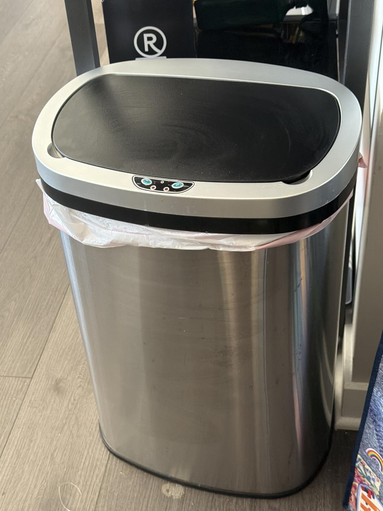 BestOffice 13 Gallon Trash Can with Lid | Automatic Touchless Garbage Can | Odor Control | Modern Oval Design | Easy to Clean | Stainless Steel | Fits Any Kitchen, Bathroom, Office or Home customer photo 2