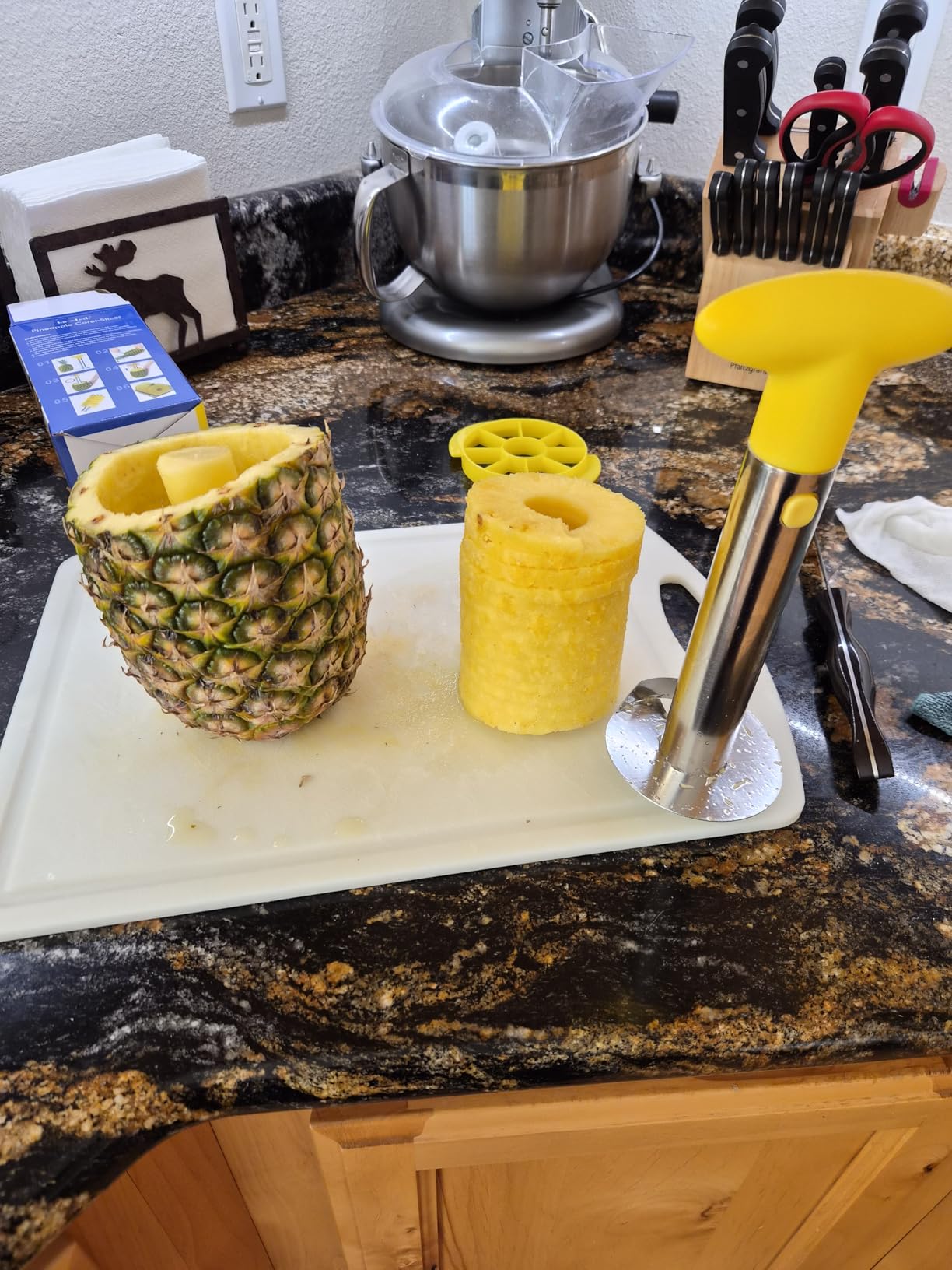 SameTech Easy Kitchen Tool Stainless Steel Fruit Pineapple Peeler Corer Slicer Cutter customer photo 1