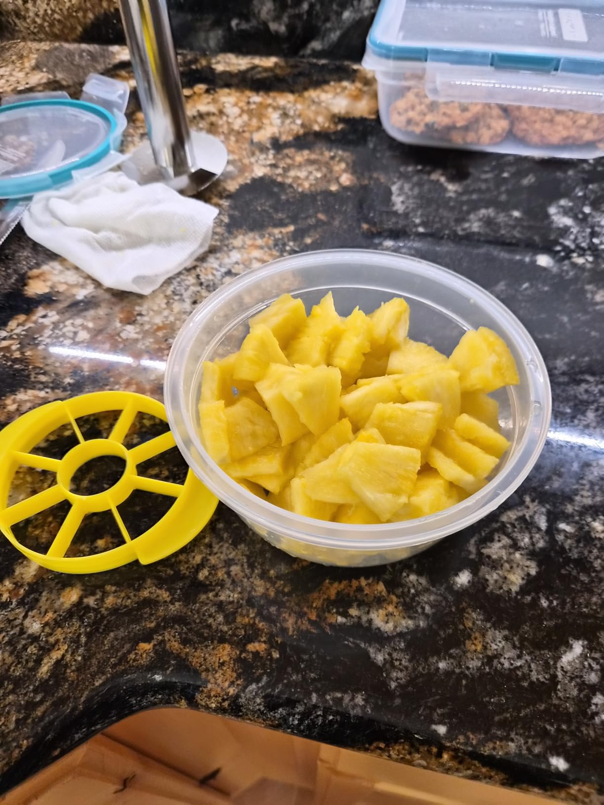 SameTech Easy Kitchen Tool Stainless Steel Fruit Pineapple Peeler Corer Slicer Cutter customer photo 2