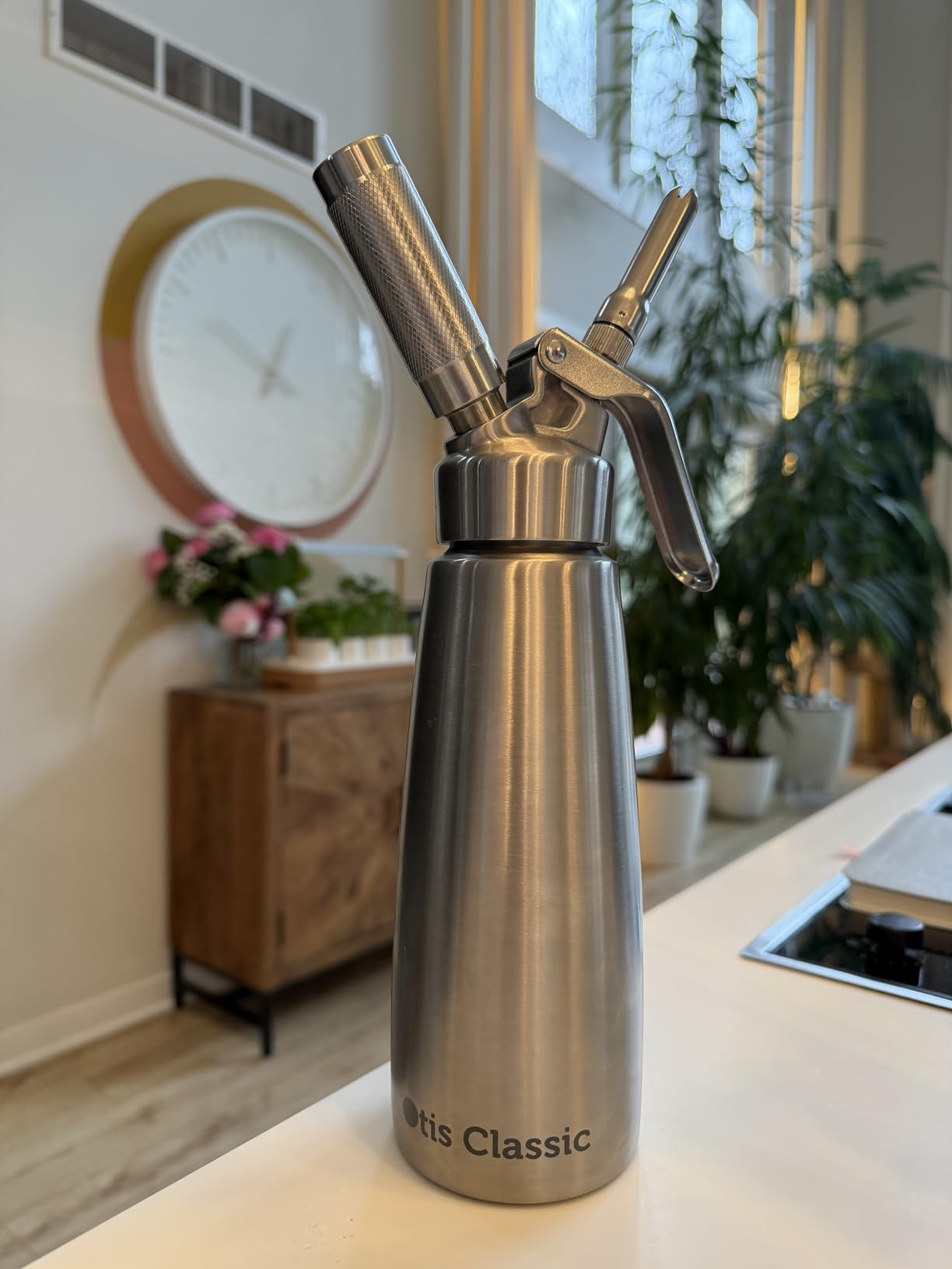 Otis Classic 304 Stainless Steel Whipped Cream Dispenser, 500ml w/ 3 Decorating Nozzles - Commercial Grade Quality Made of Food Grade Stainless Steel - Easy to Use and Clean Ideal for Desserts for Home Chef customer photo 2