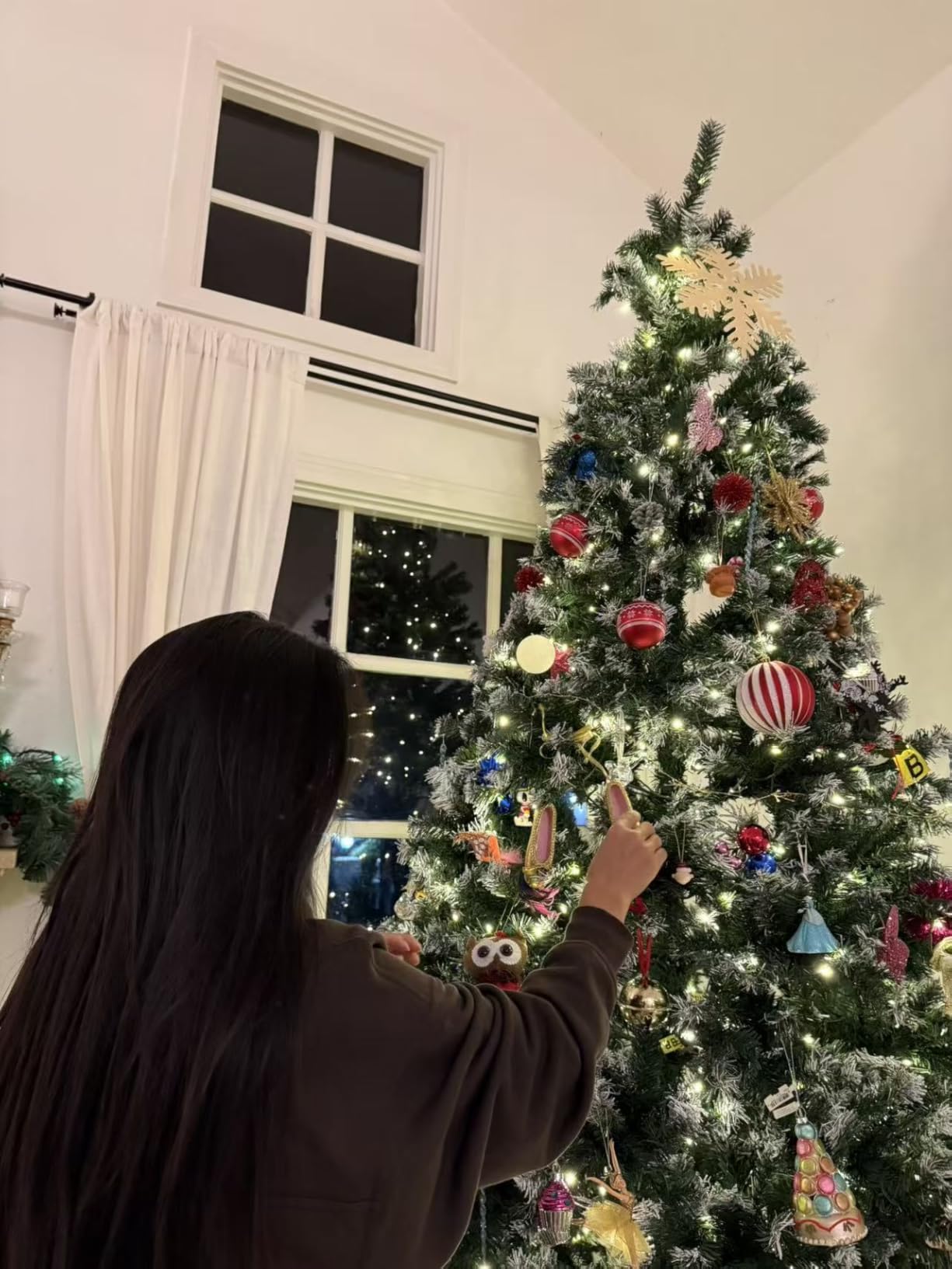 Best Choice Products Artificial Christmas Tree, 7.5ft Premium Pre-Lit Realistic Spruce Holiday Décor w/Dense Branches, Metal Base - Green Spruce customer photo 1