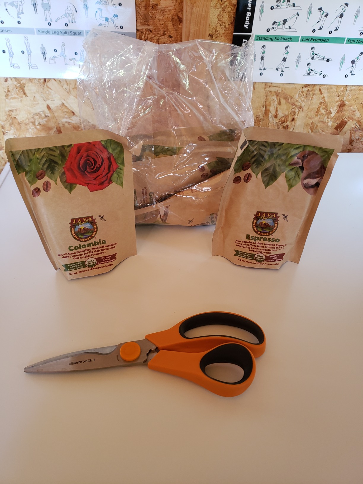 Java Planet, Coffee Gift Basket Sampler Set, for Coffee Lovers: Low Acid Organic Beans: Whole Bean, Mold-Free & Stomach Friendly - Arabica Gourmet, 1.32 LBs (19.2 oz) packaged in 6 Bags Each 3.2 oz customer photo 2