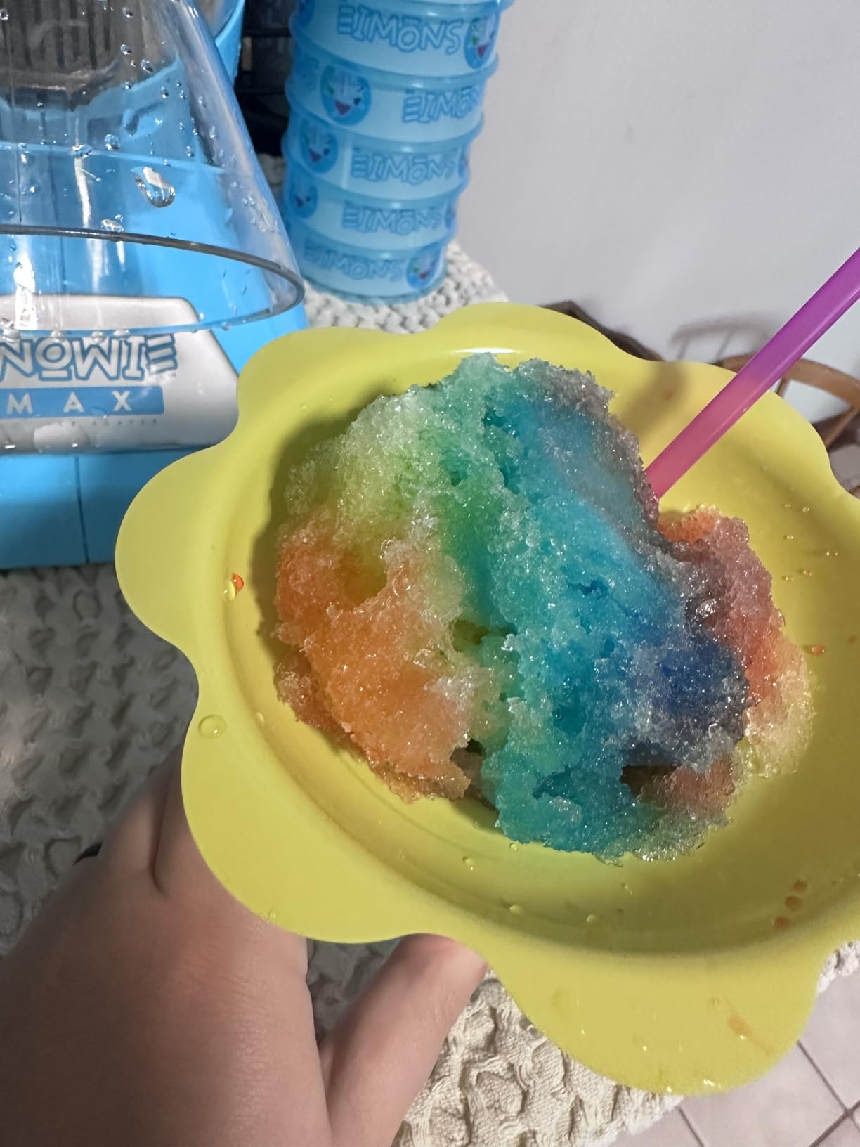 SNOWIE - Little Snowie Max Snow Cone Machine - Premium Shaved Ice Maker, With Powder Sticks Syrup Mix, 6-Stick Kit, White customer photo 1