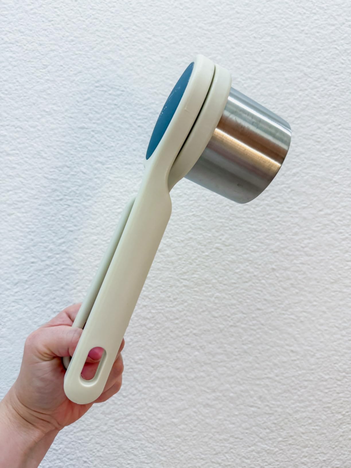Joseph Joseph Helix Potato Ricer Masher Ergonomic Twist-Action Hand Manual Stainless Steel customer photo 1
