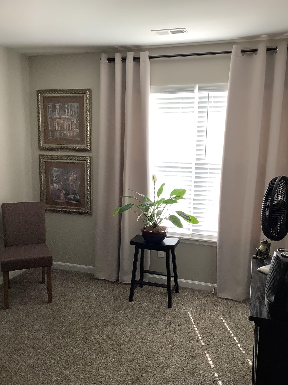 NICETOWN Grey Kitchen Blackout Short Curtain Panels for Bedroom, 45 Inch Long Thermal Insulated Grommet Top Blackout Draperies and Drapes (2 Panels, W42 x L45 -Inch, Grey) customer photo 2