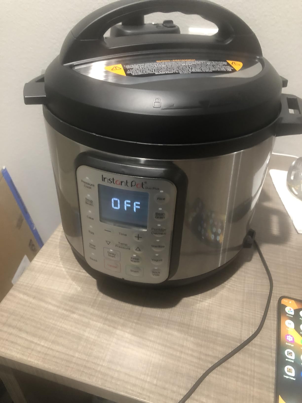 Instant Pot Duo Plus 9-in-1 Multicooker, Pressure Cooker, Slow Cook, Rice Maker, Steamer, Saute, Yogurt, Warmer & Sterilizer, Includes App With Over 800 Recipes, Stainless Steel, 6 Quarts customer photo 2