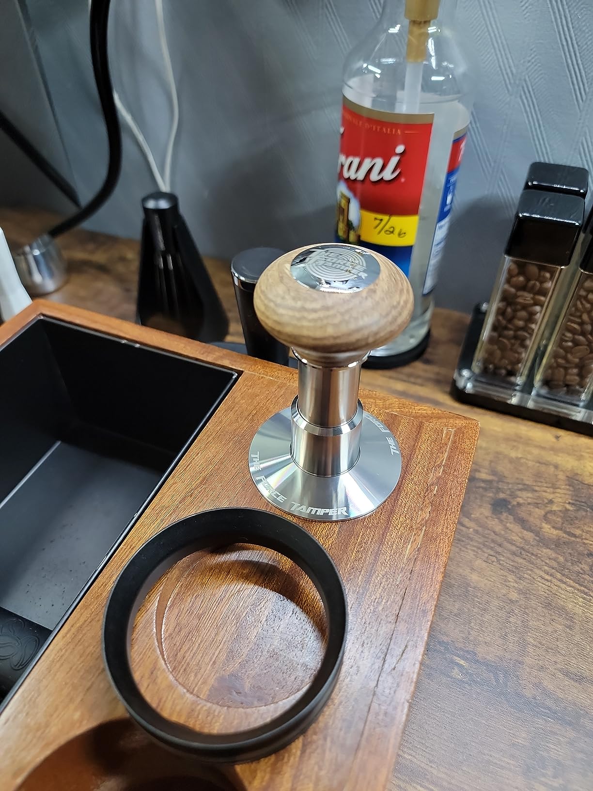 The Force Tamper Automatic Impact Coffee Tamper Adjustable Const Pressure and Autoleveling Standard Set Pro customer photo 2