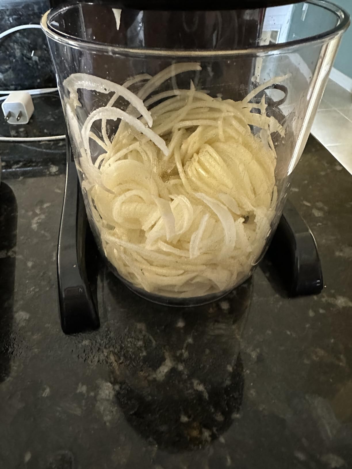 Hamilton Beach 3-in-1 Electric Vegetable Spiralizer for Veggie Noodles, Zoodle Maker & Slicer With 3 Cutting Cones for Spaghetti, Linguine, and Ribbons, 6-Cups, Black (70930) customer photo 1