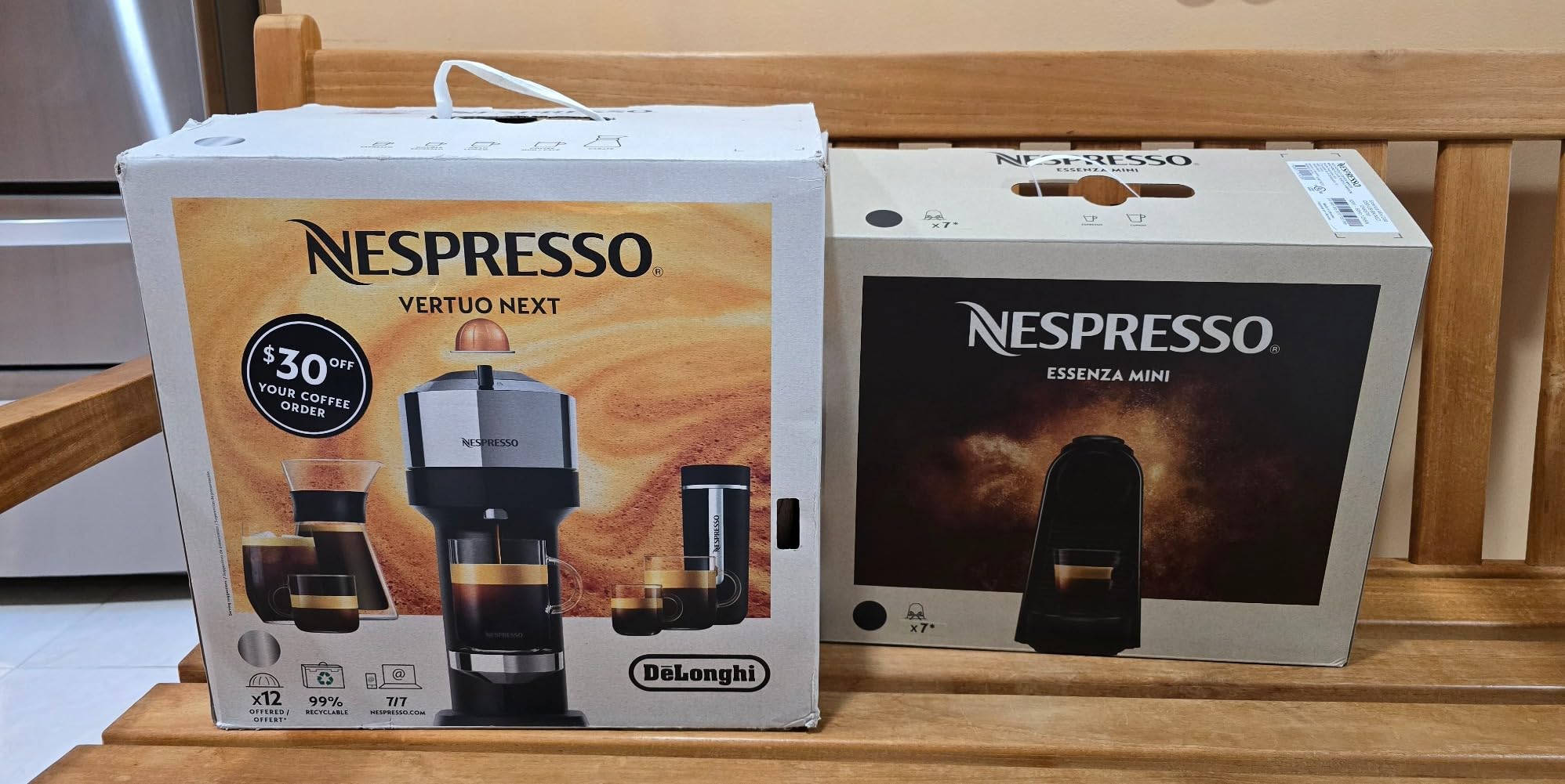 Nespresso Essenza Mini Coffee and Espresso Machine by De'Longhi, 1150 watts, 110ml, Black customer photo 2