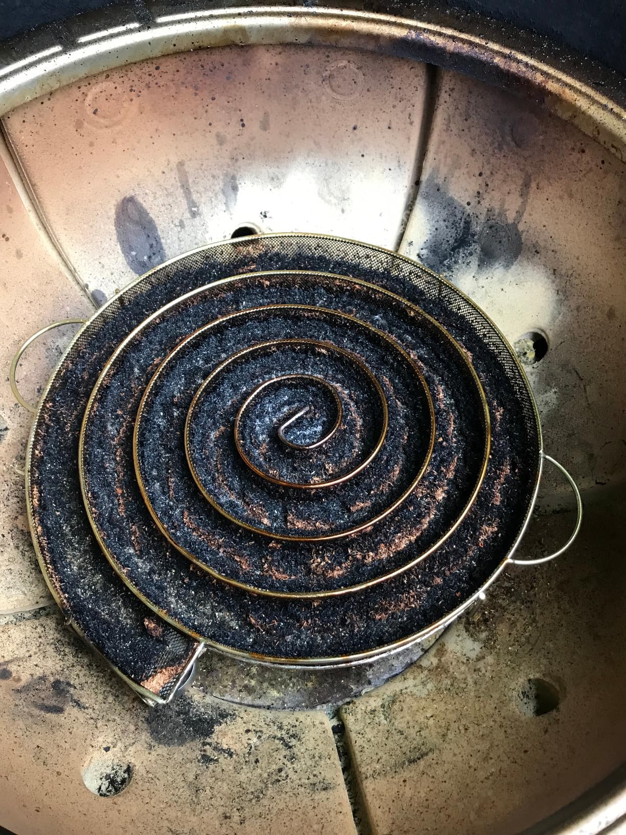 Realcook 13 Inch Cold Smoke Generator for BBQ Grill or Smoker Wood Dust Hot and Cold Smoking Salmon Meat Burn Time up to 18-24 Hours customer photo 1