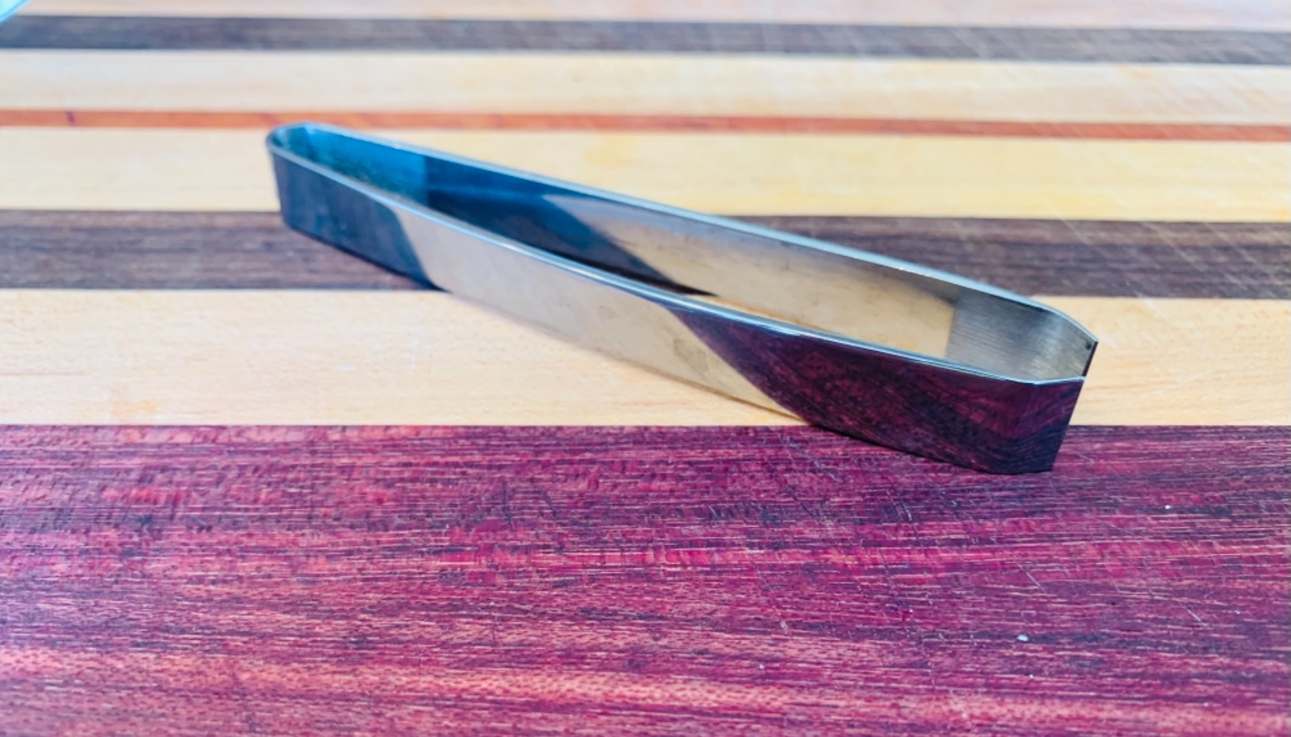 Made In Japan Fish Bone Tweezers (2-pack) - Non-Slip, Precision Grip - Debone Salmon, Bass, Catfish - Stainless Steel Handmade Japanese Craftsmanship (4 3/4