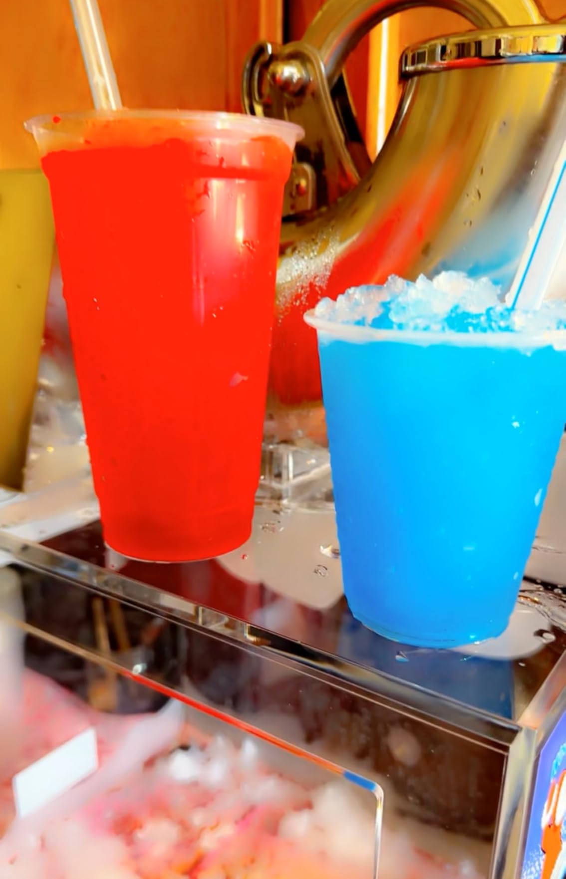 Polar Blast Snow Cone Machine - Acrylic Crushed Ice Maker Grinds Up to 500lbs of Ice Per Hour for Parties, Events, and More by Great Northern Popcorn customer photo 2