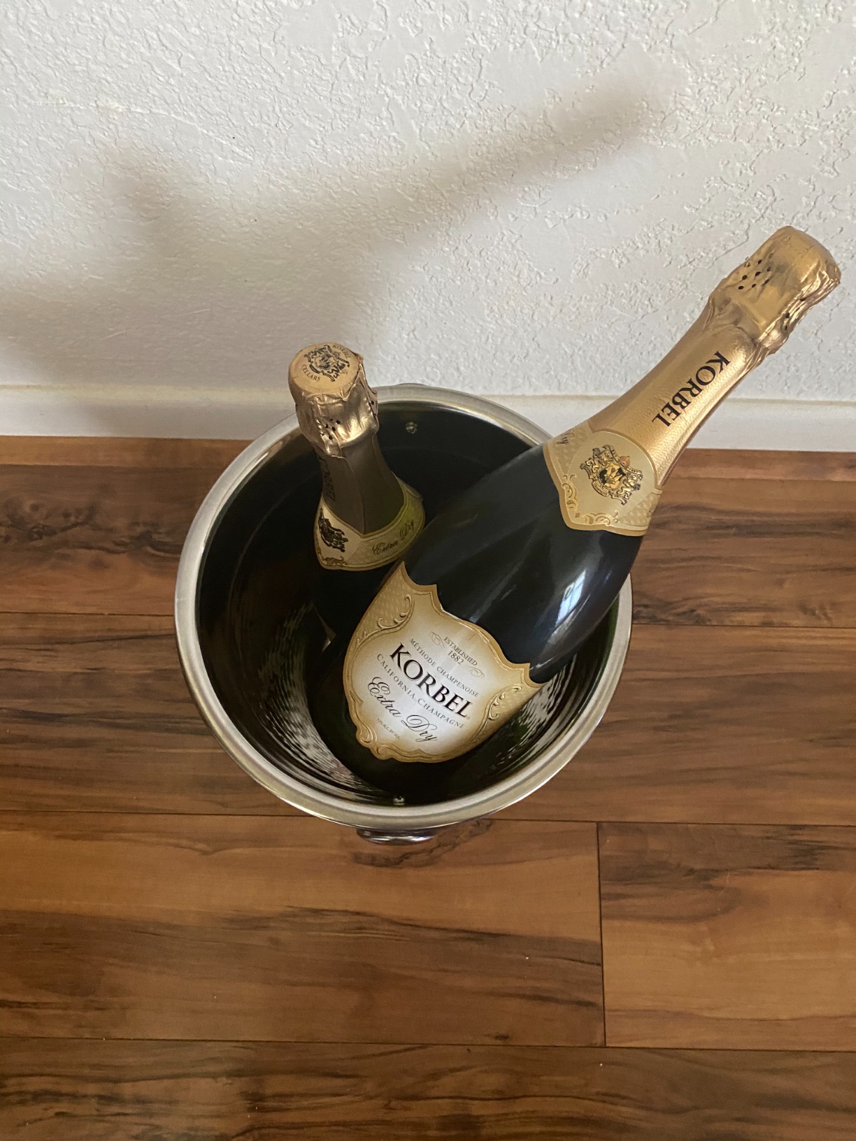 Chef Craft Hammered Champagne Bucket. 4 Quart. Stainless Steel customer photo 1