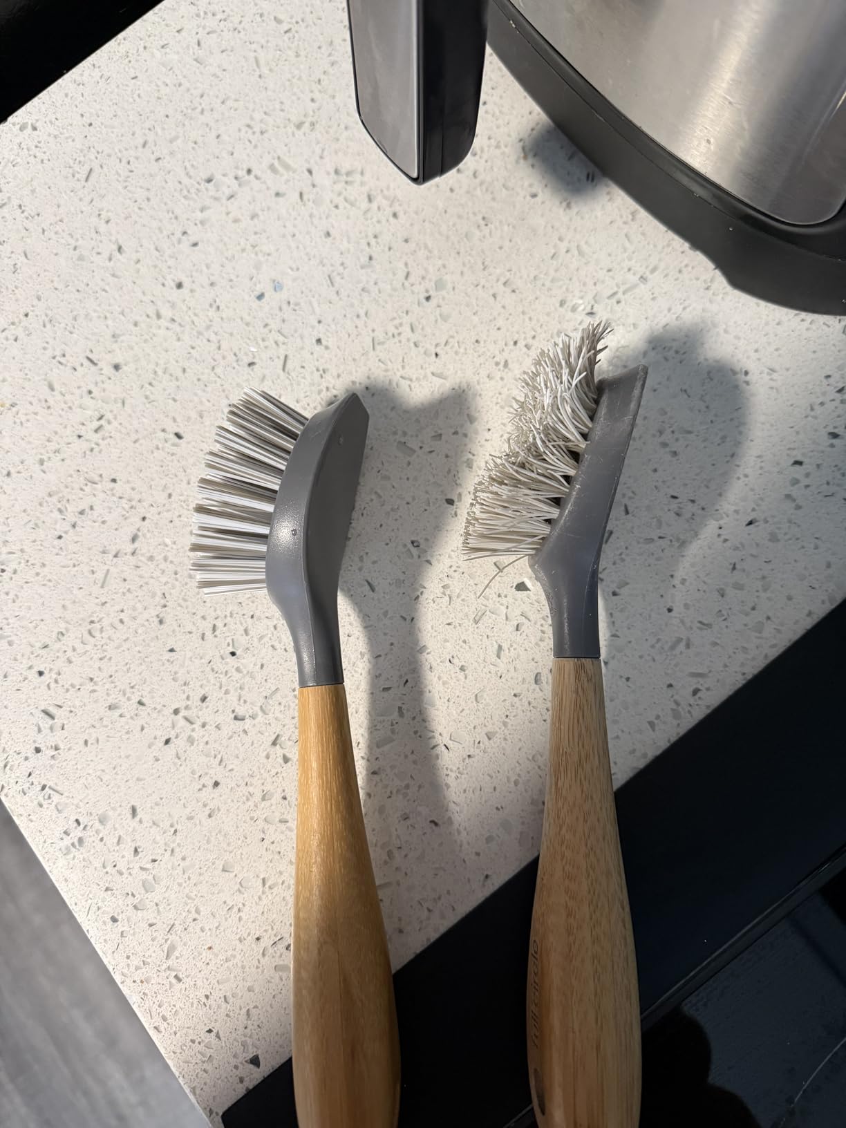Full Circle Tenacious C Cast Iron Bamboo Dish Brush and Scraper - Durable Kitchen Scrub Brush for Dishes, Pots, Pans, and Cast Iron, Sustainable, Made with Recycled Plastic customer photo 2