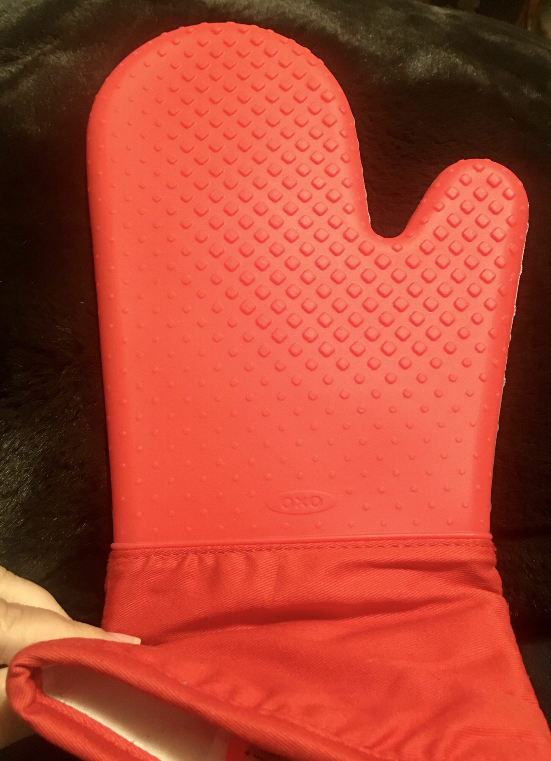 OXO Good Grips Silicone Oven Mitt - Black customer photo 1